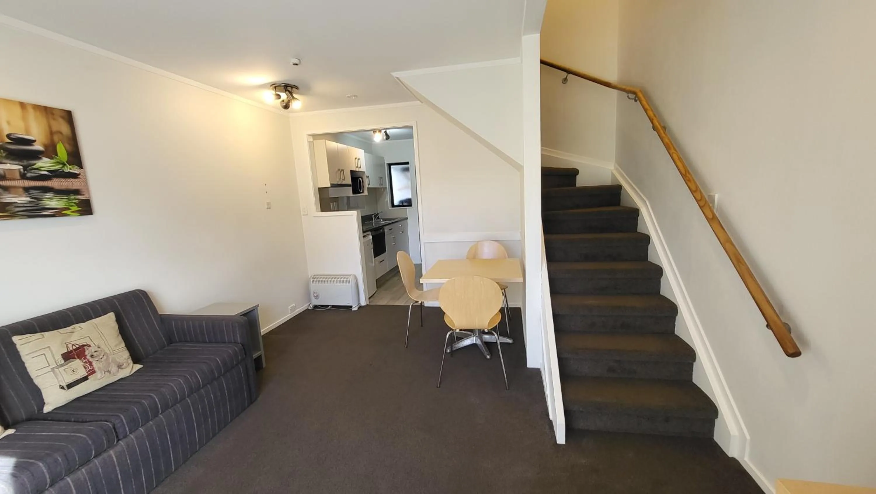 Apartment - Split Level in Manukau Motor Lodge