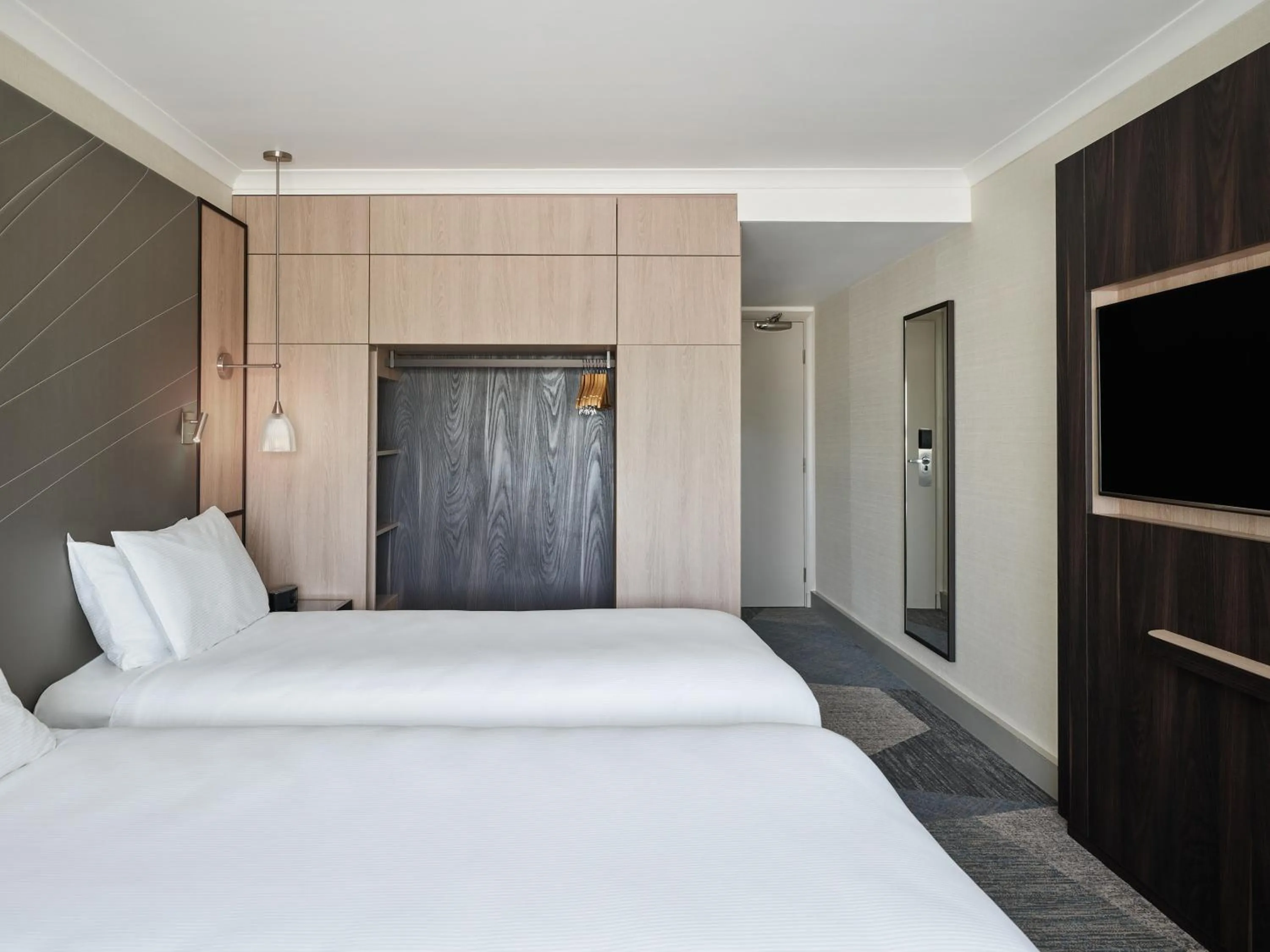 Twin Room in Hyatt Place London Heathrow Airport