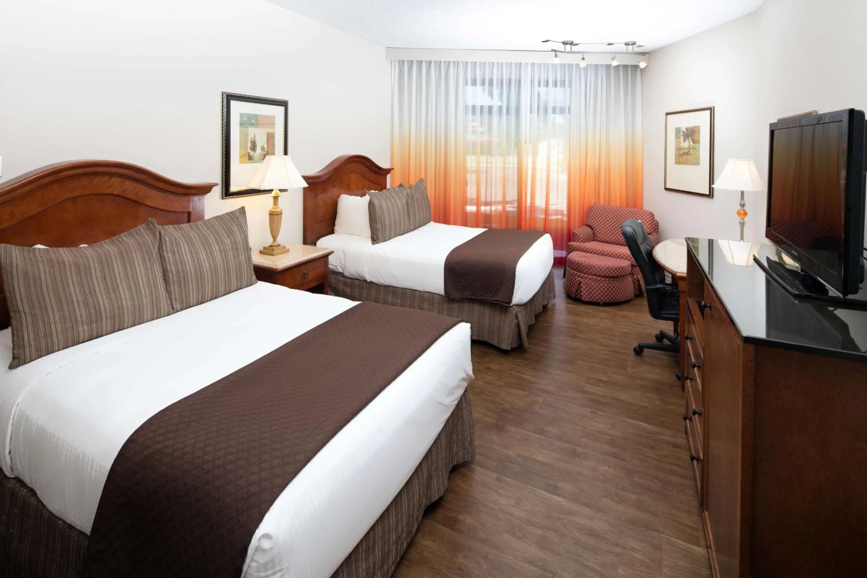 Double Room with Two Double Beds in Red Lion Hotel Boise Downtowner