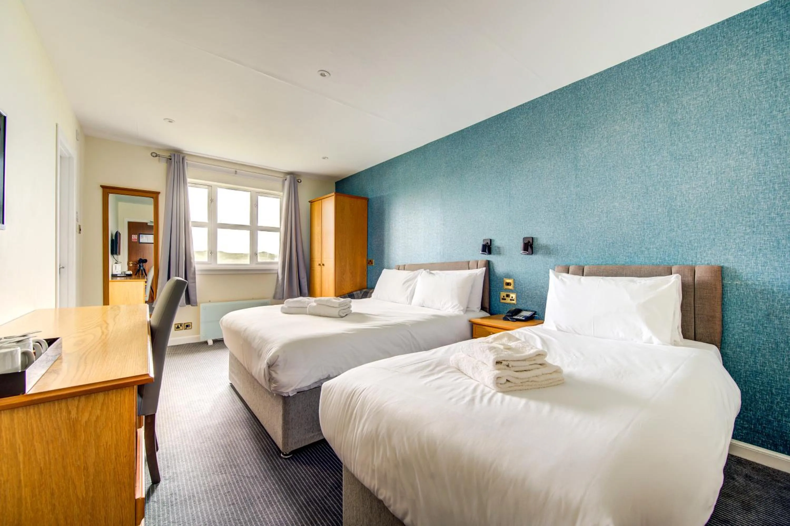 Family Room with Sea View in The Morar Hotel