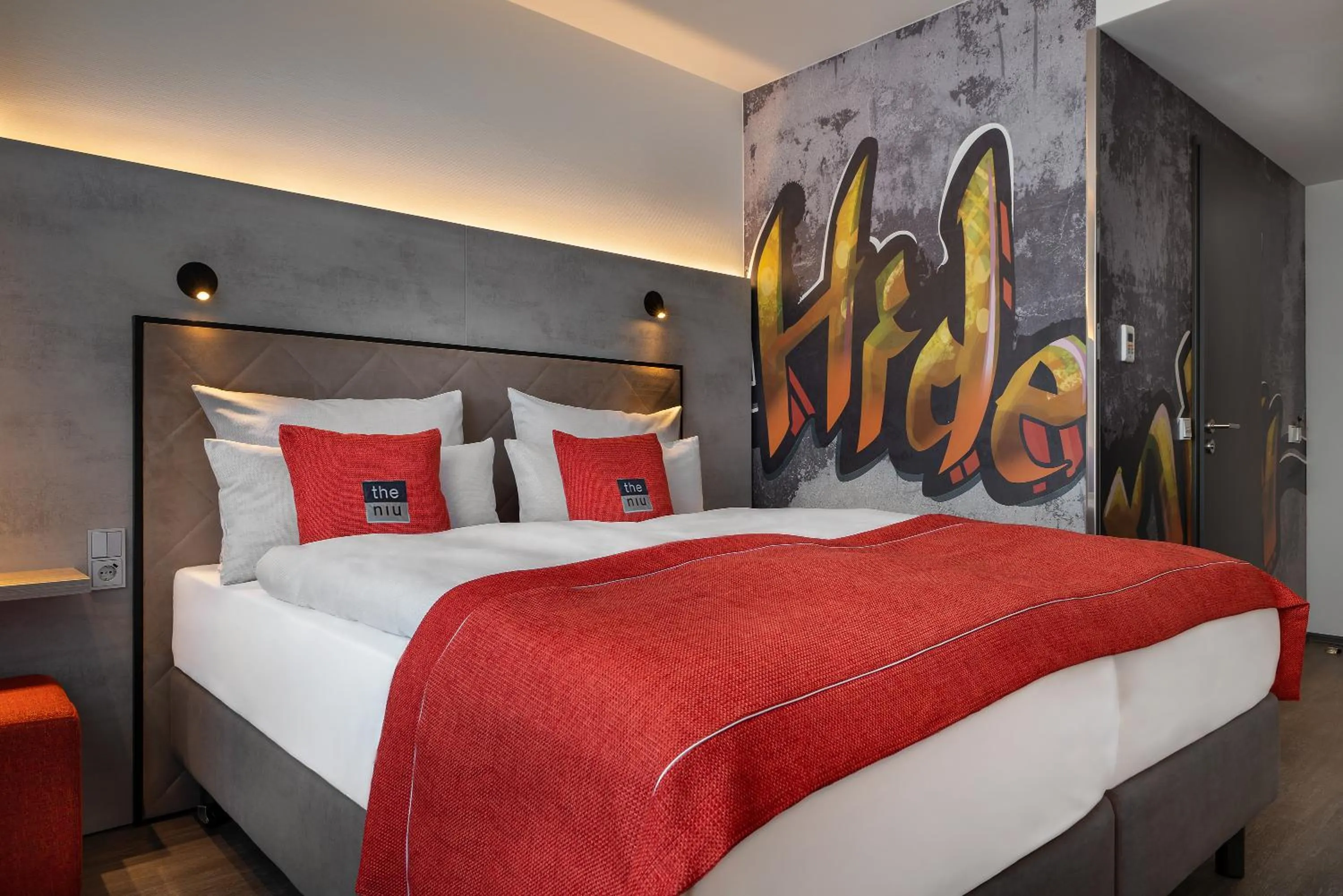 Superior Double Room in Holiday Inn - the niu, Hide Berlin Friedrichshain by IHG