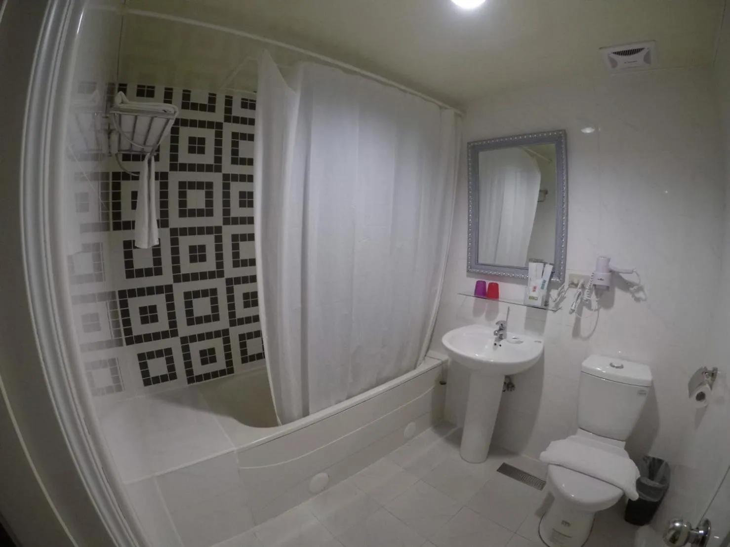 Deluxe Triple Room in Ximen Hotel B