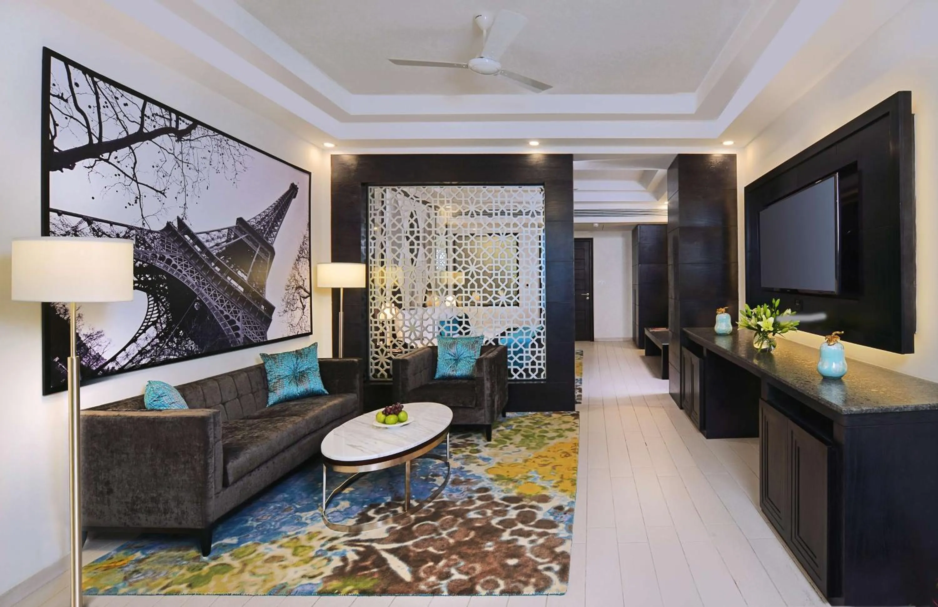 Executive Suite in Radisson Chandigarh Zirakpur