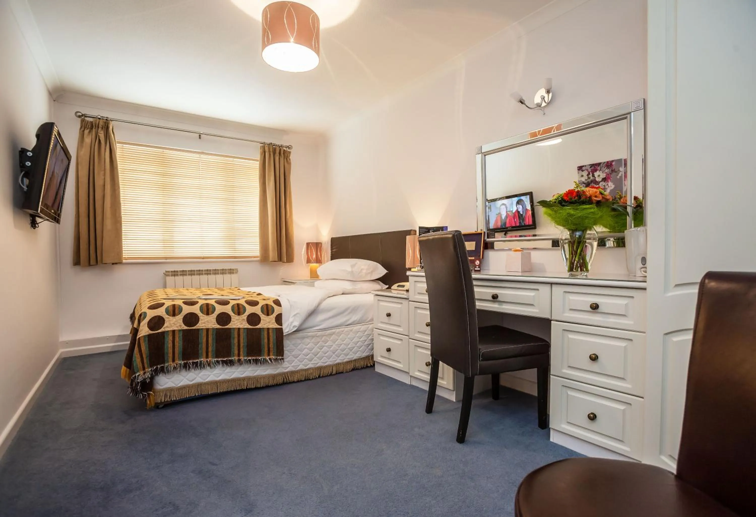 Single Room in La Collinette Hotel, Cottages & Apartments