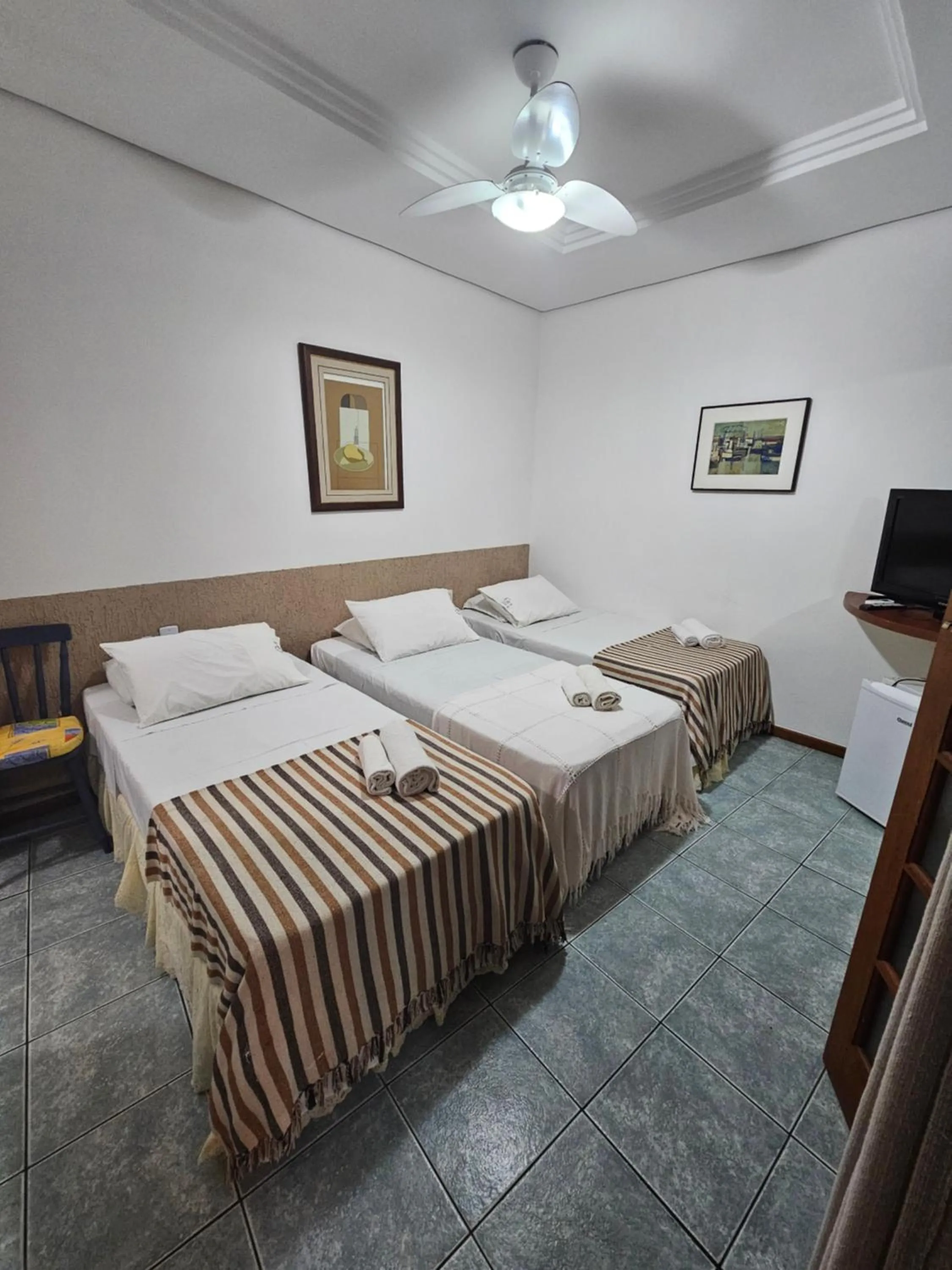 Economy Twin Room in GH Bizkaia