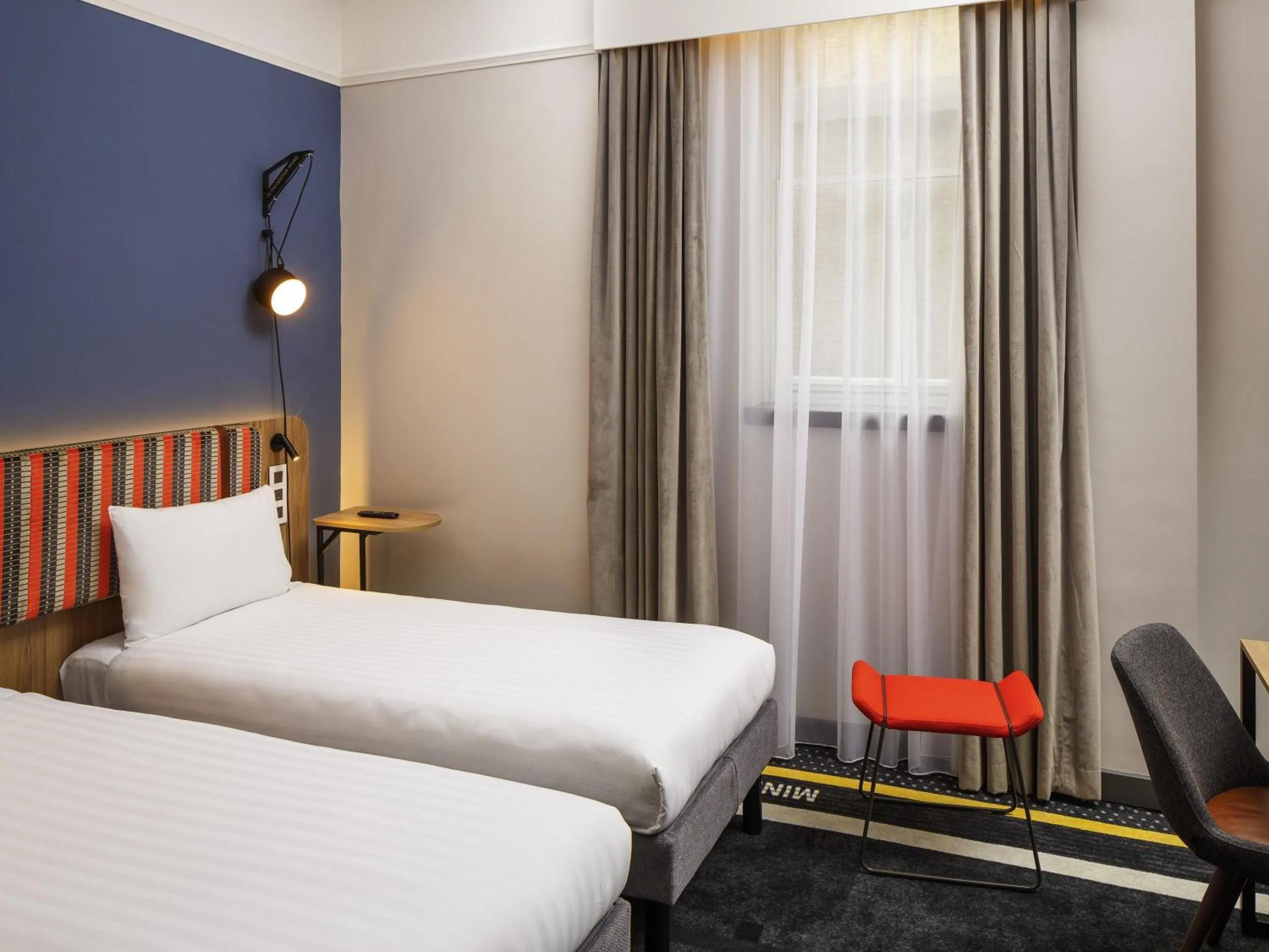 Twin Room in ibis Styles London Gloucester Road