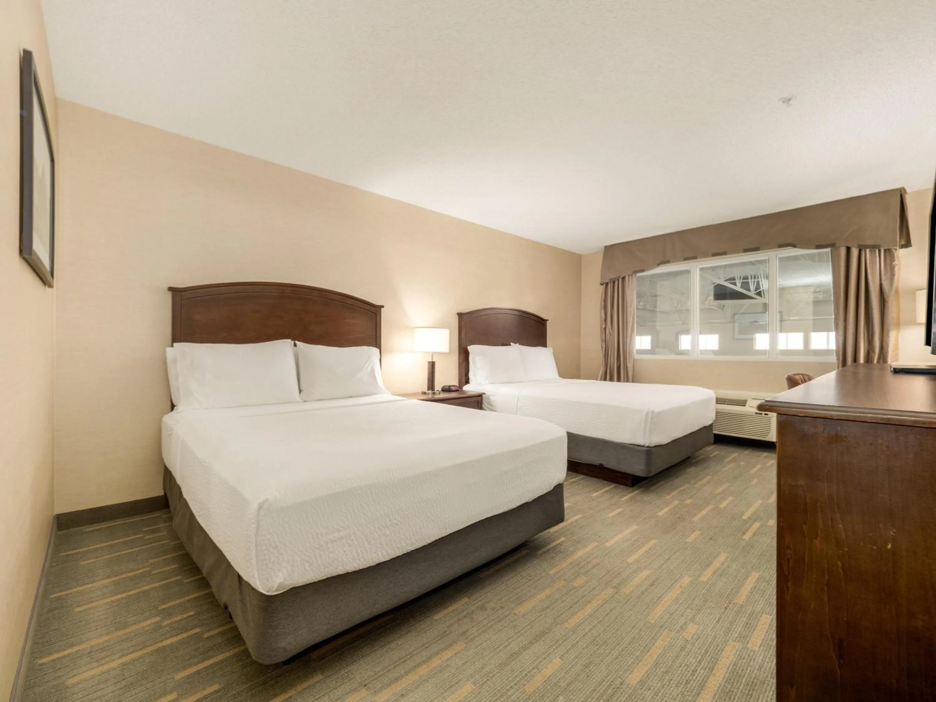 Standard Room with Two Queen Beds in Holiday Inn Lethbridge by IHG