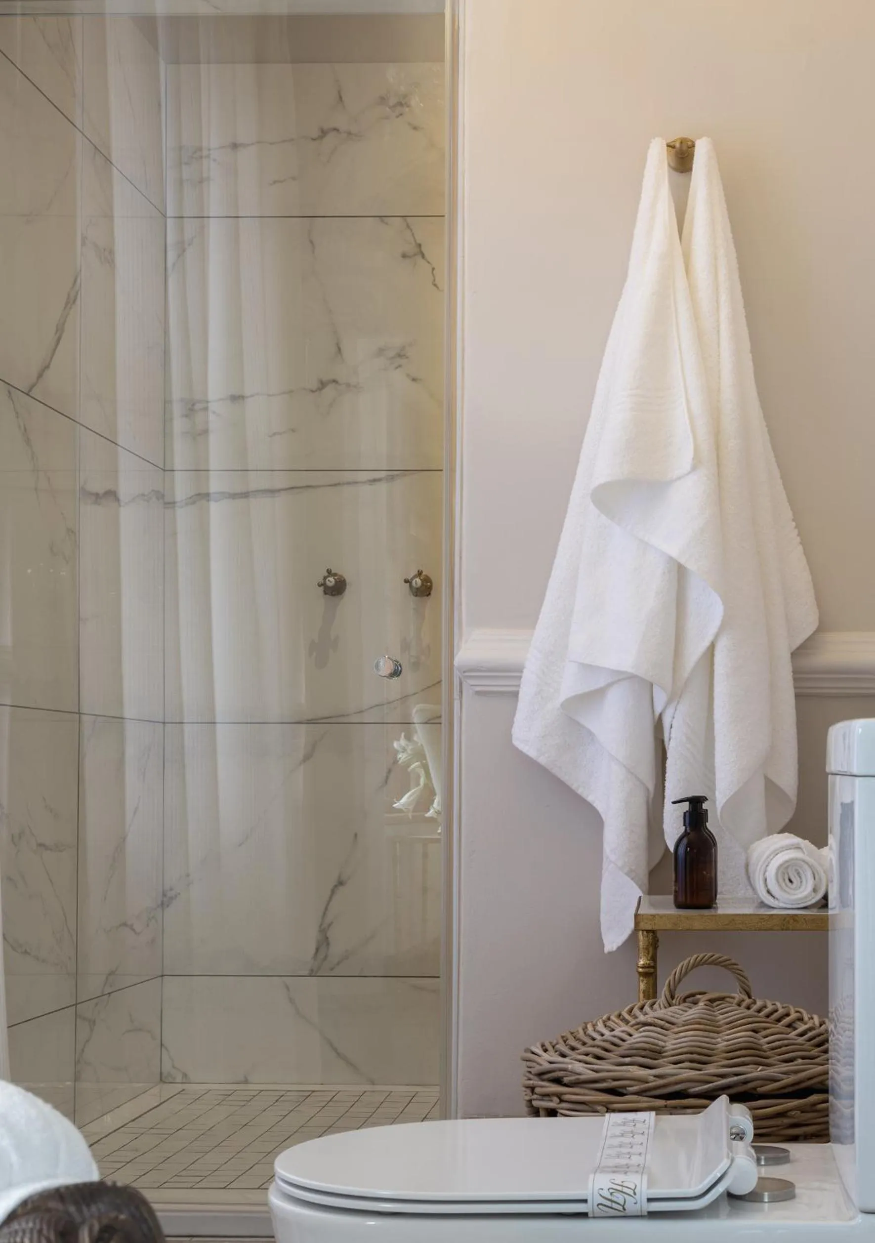 Luxury Suite in Hartford House