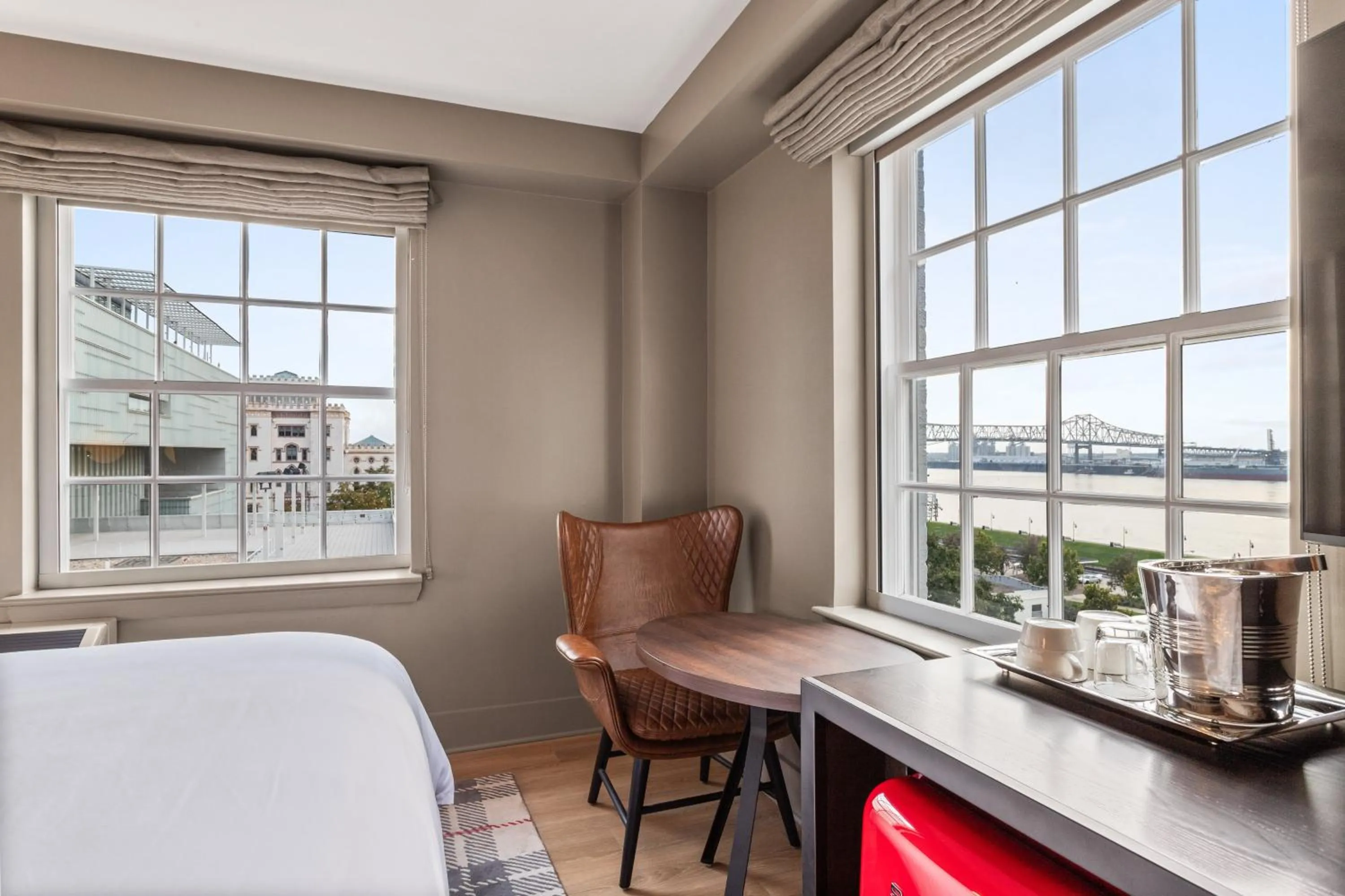 Standard Double Room with Two Double Beds and River View in Hotel Indigo Baton Rouge Downtown by IHG