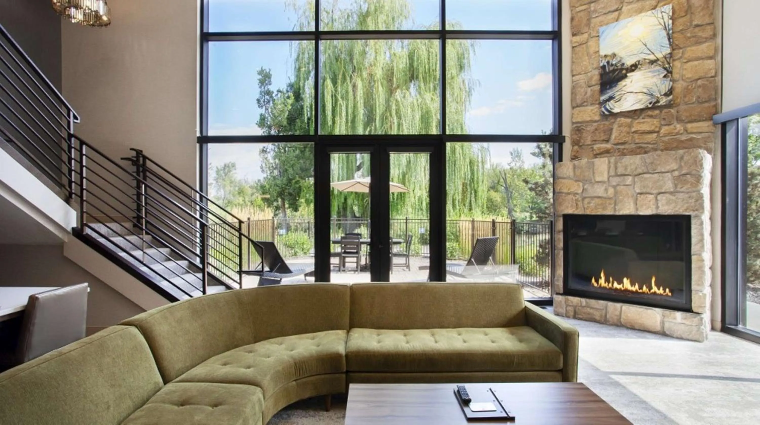 Presidential Loft King Suite with Spa Bath, River View and Patio - Non-Smoking in Riverside Hotel, BW Premier Collection