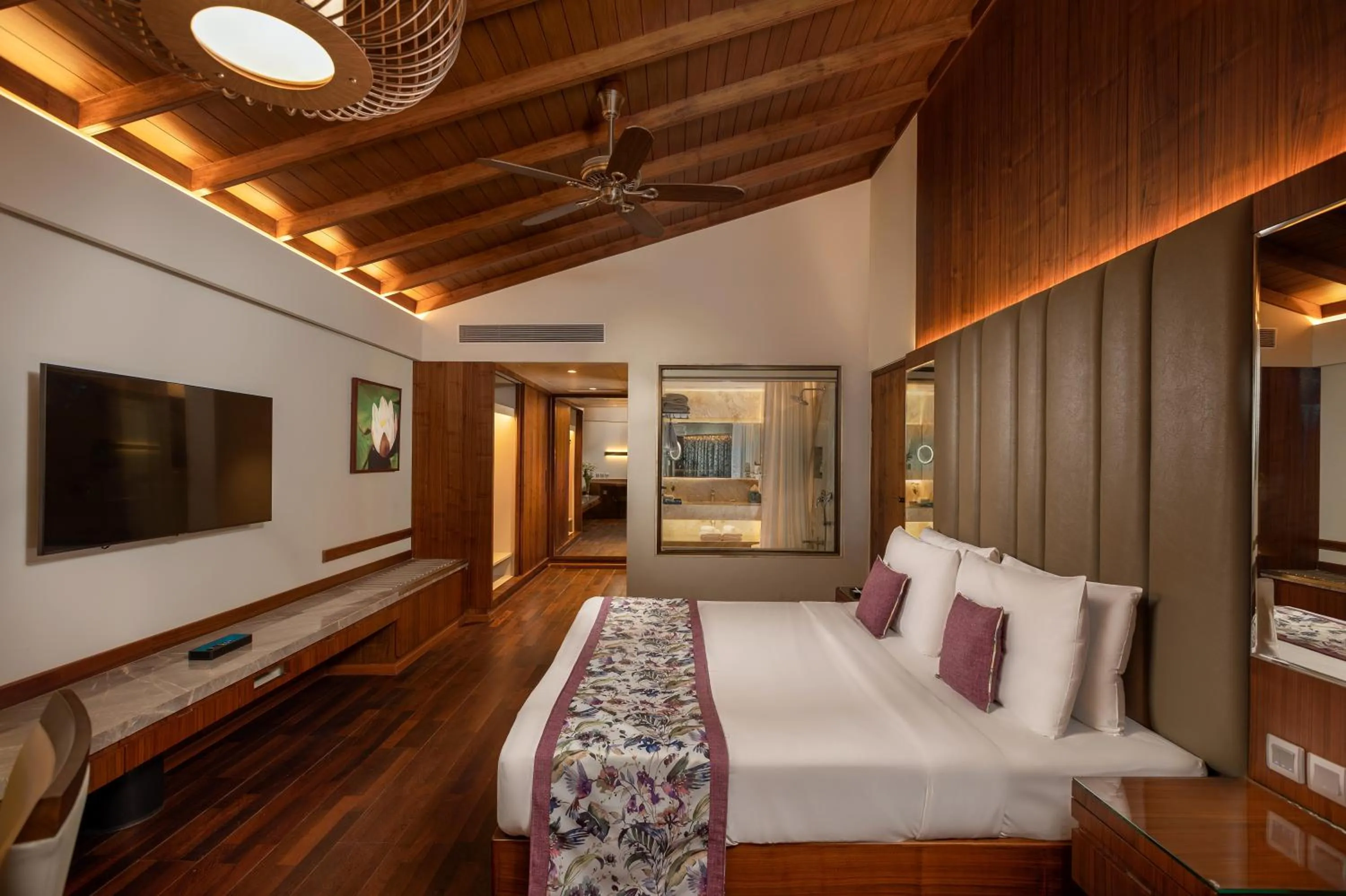 Superior Suite with Executive Lounge Access in Kenilworth Resort & Spa, Goa