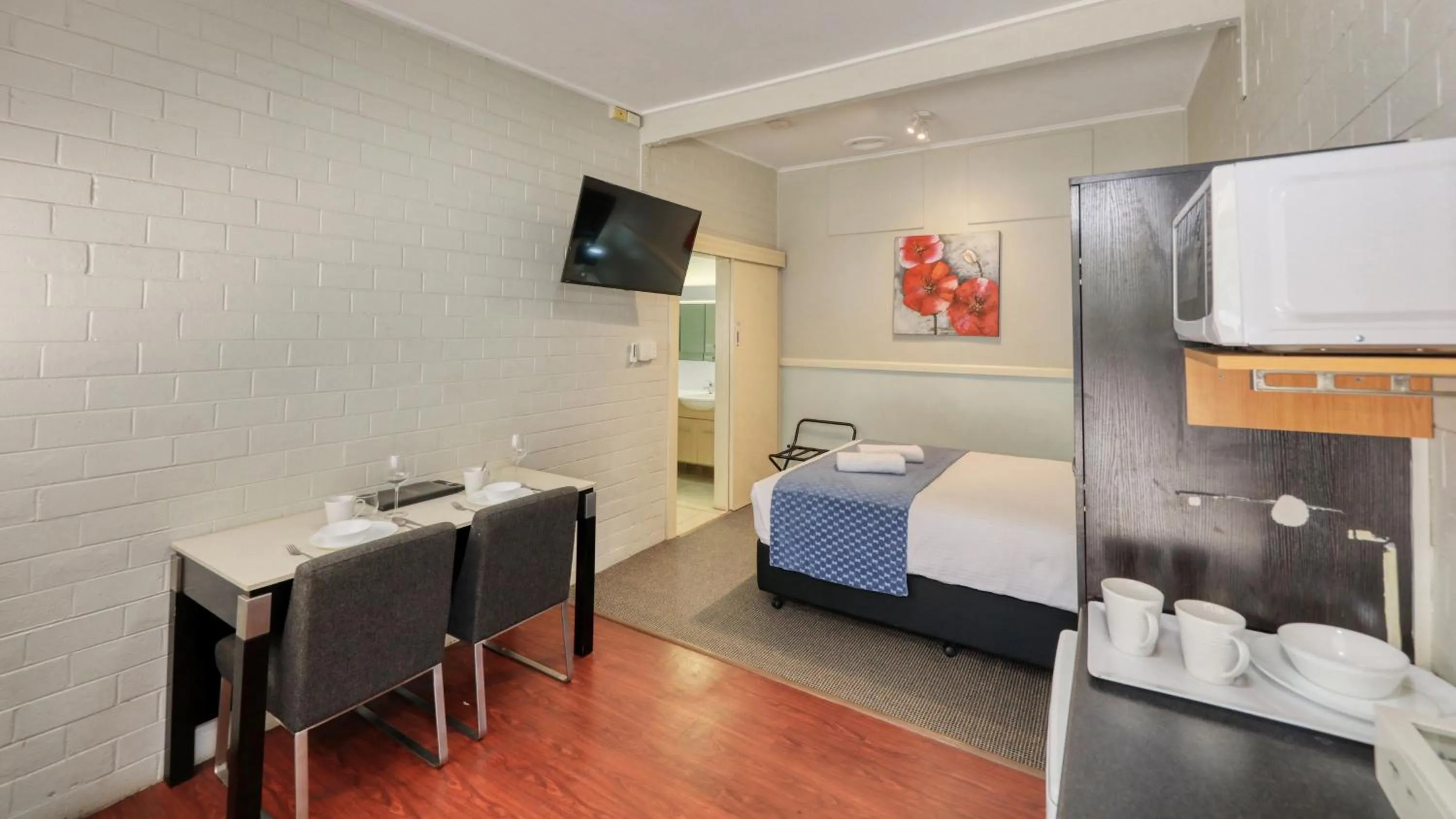 Family Room in Rose City Motor Inn