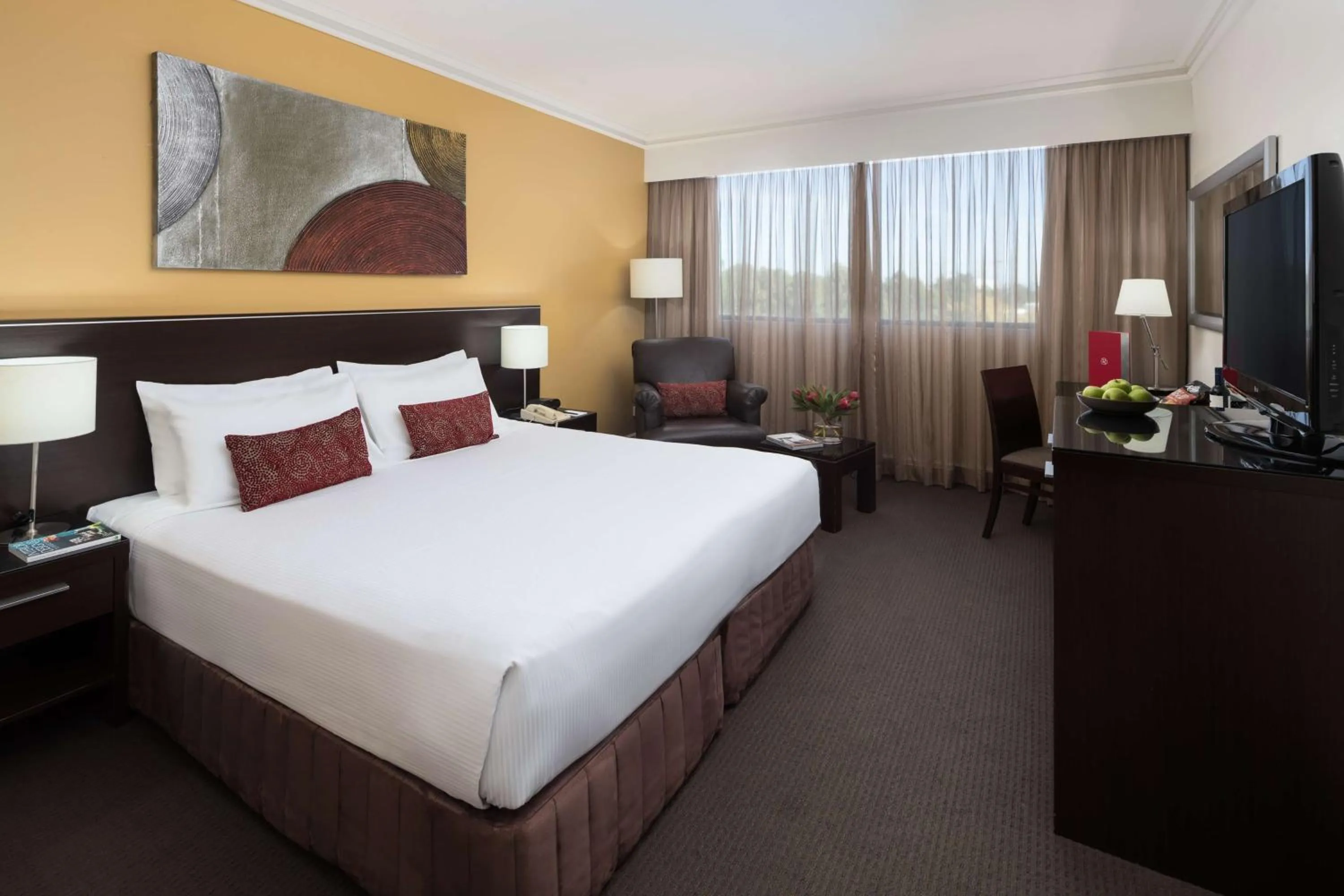 Standard King Room in Rydges Norwest Sydney