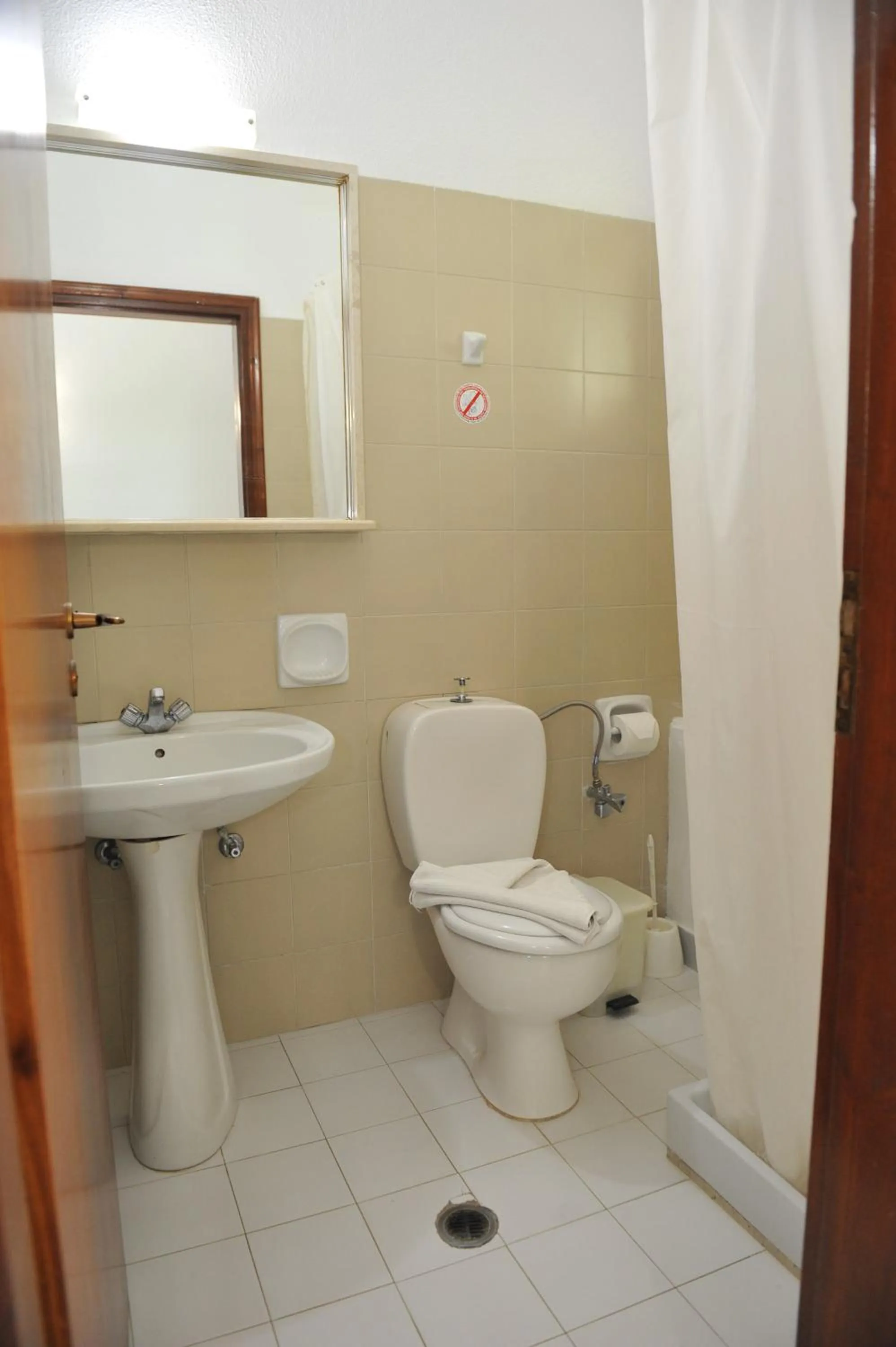 One-Bedroom Apartment in Maritime