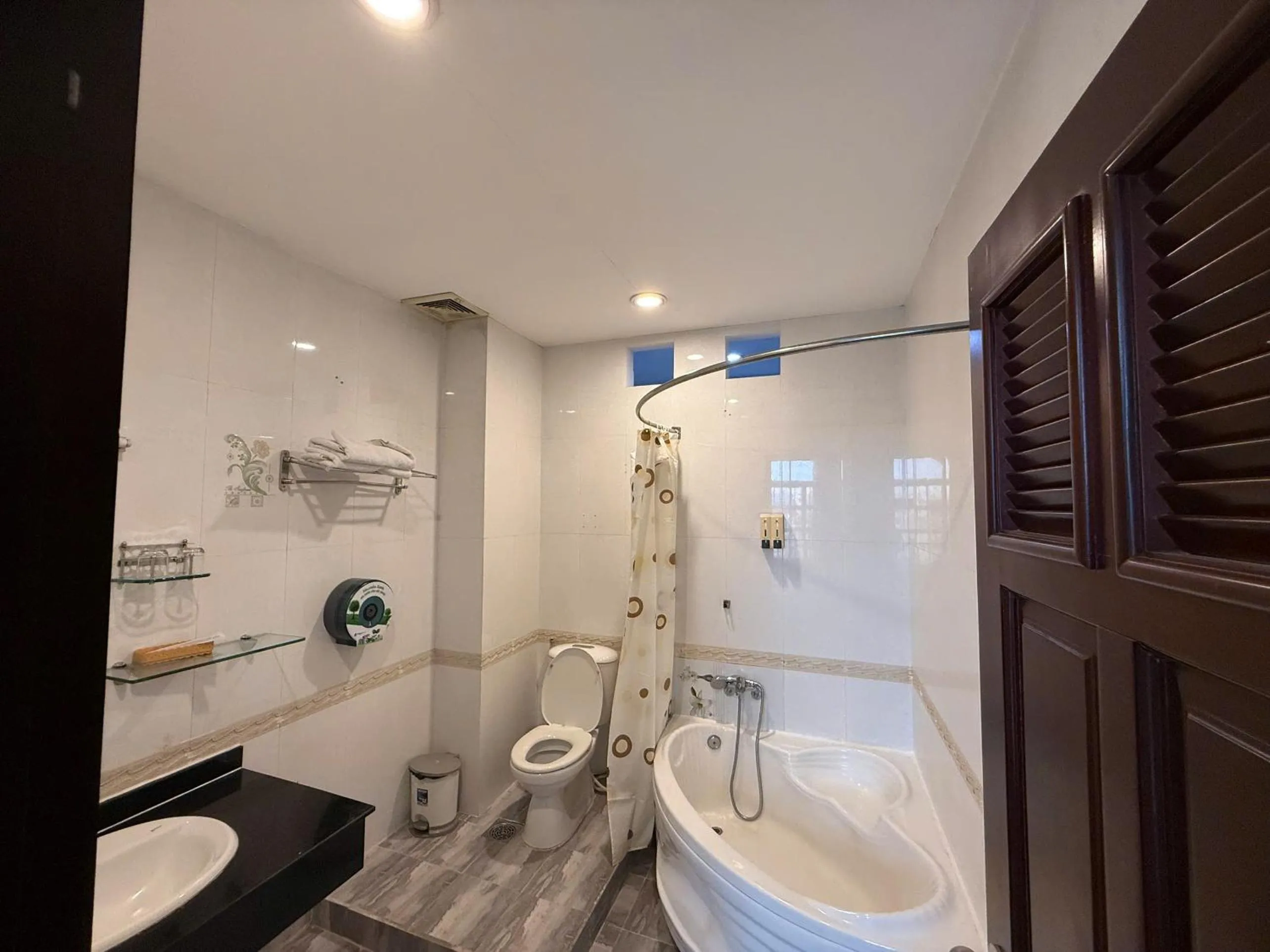 Deluxe Double or Twin Room with River View in Hoa Phat Hotel & Apartment