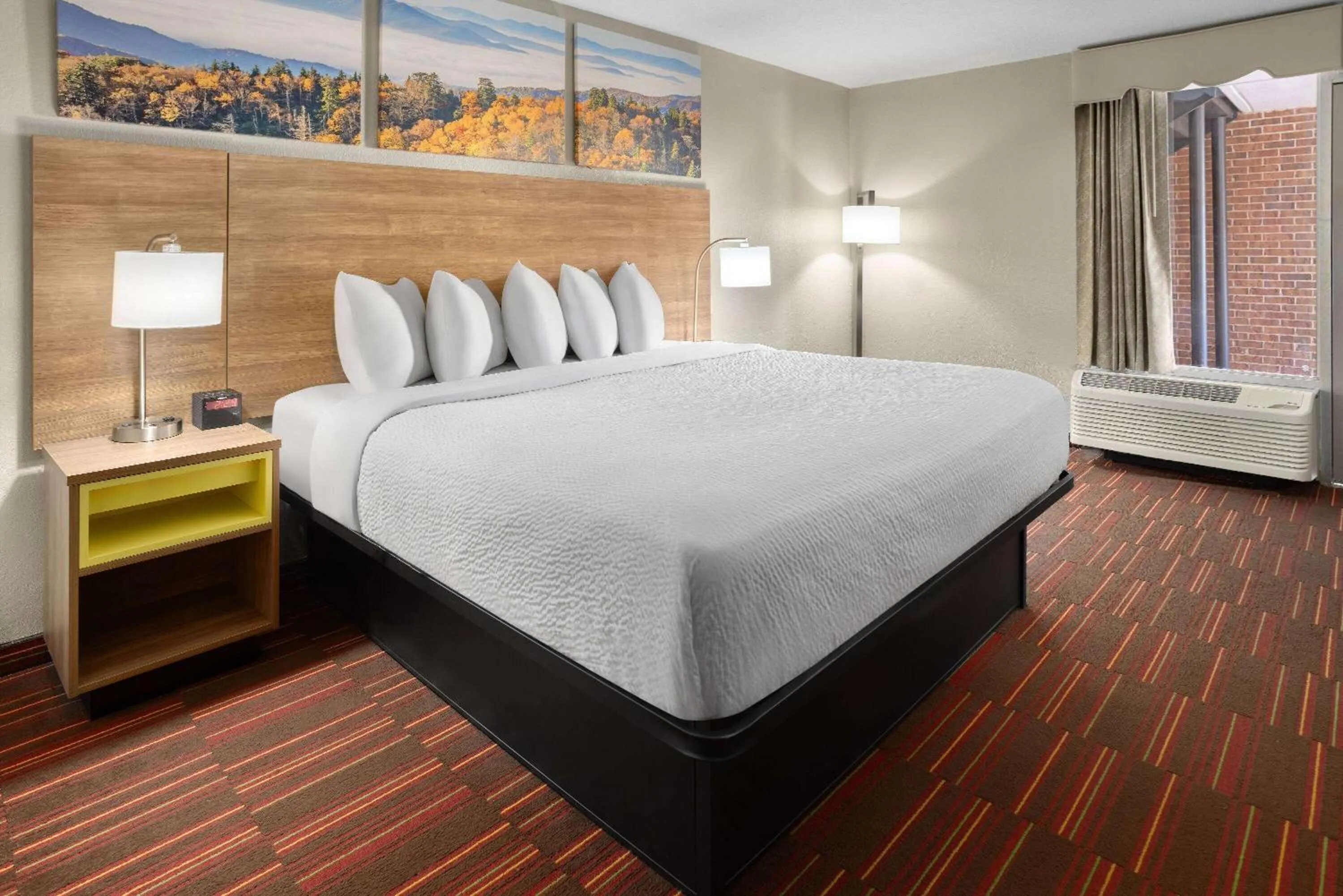 Standard King Room - Smoking in Days Inn by Wyndham Forsyth