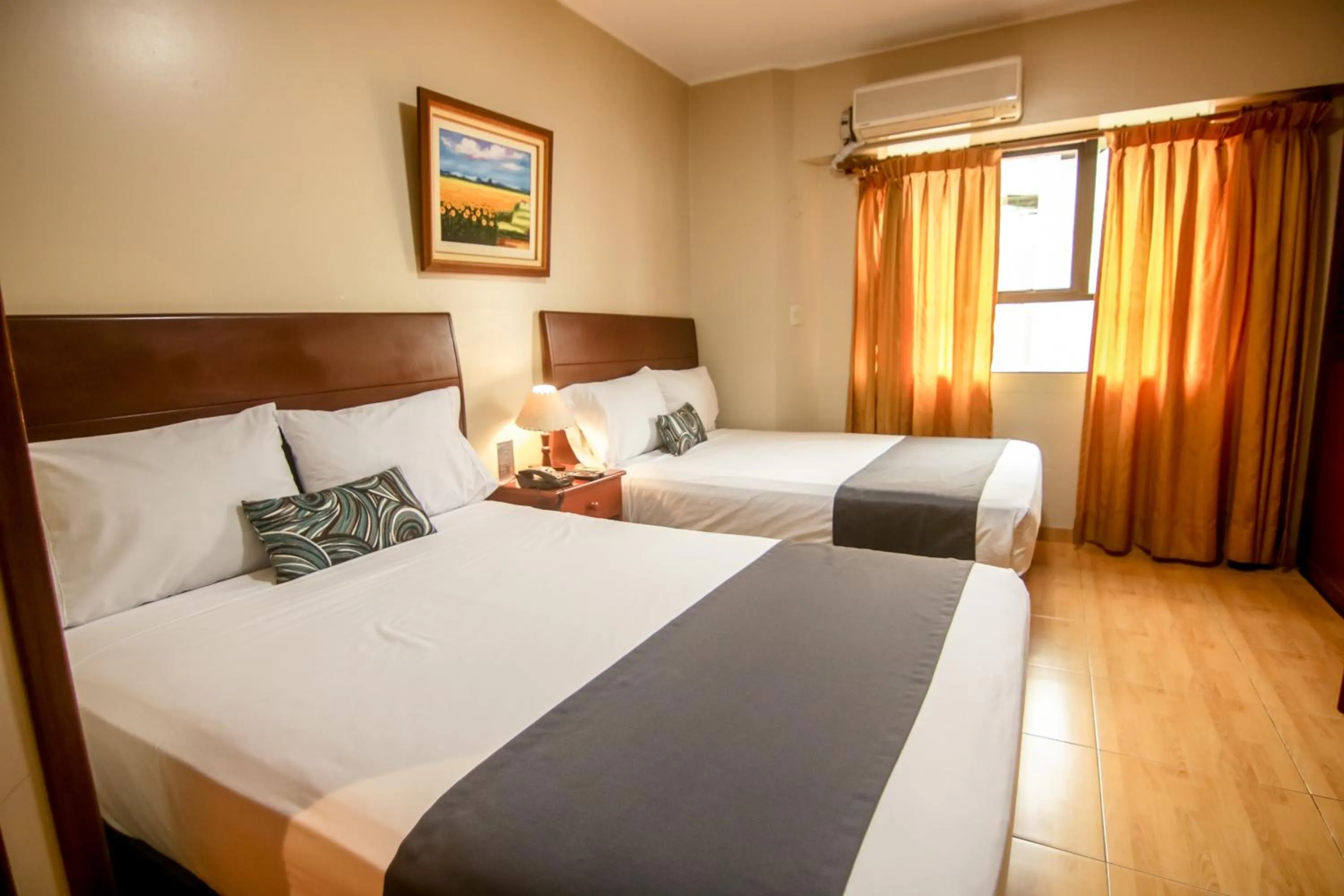 Double Room with Two Double Beds in Epiqus Hotel