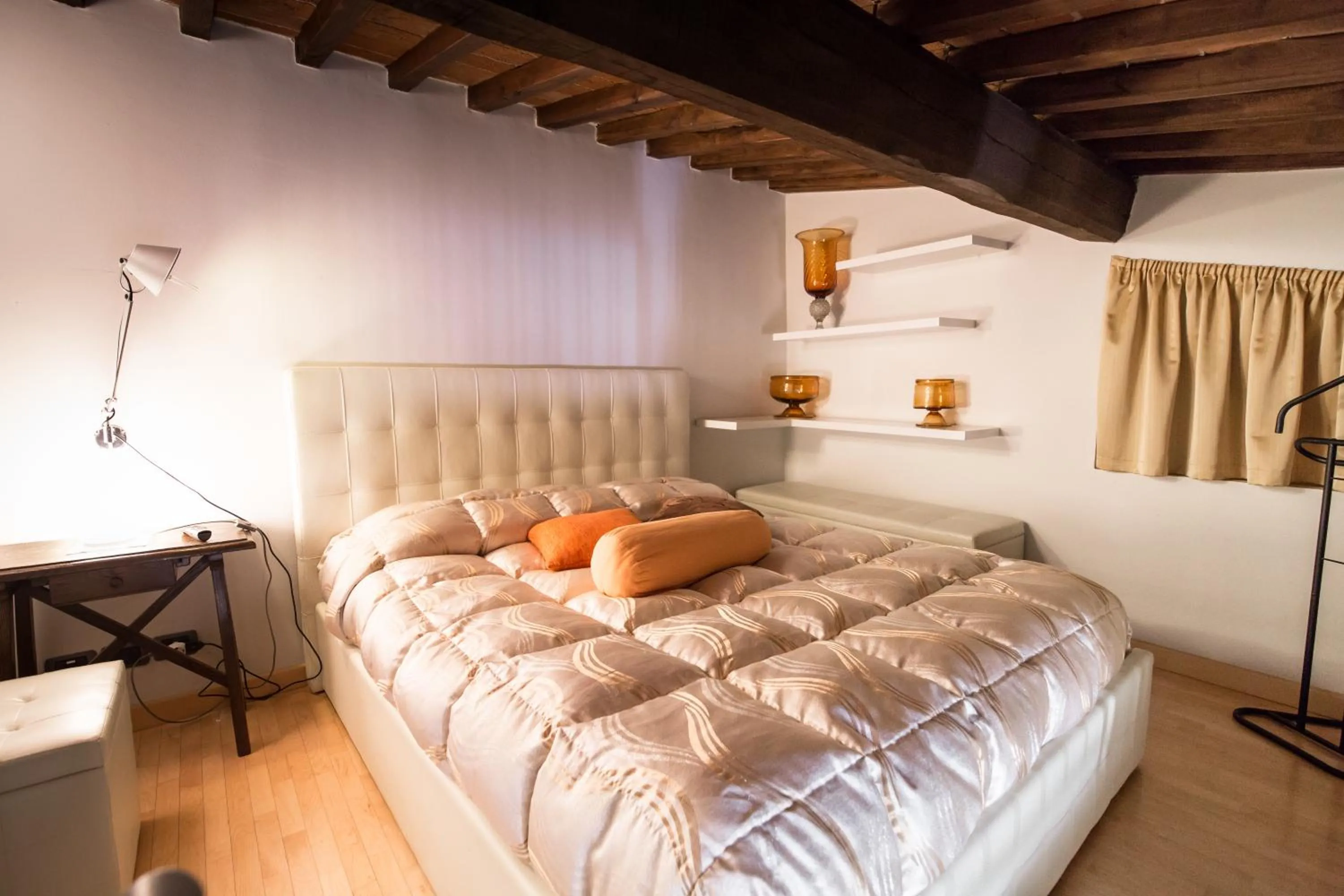 Double or Twin Room in La Corte Del Re Suite & Rooms Arezzo