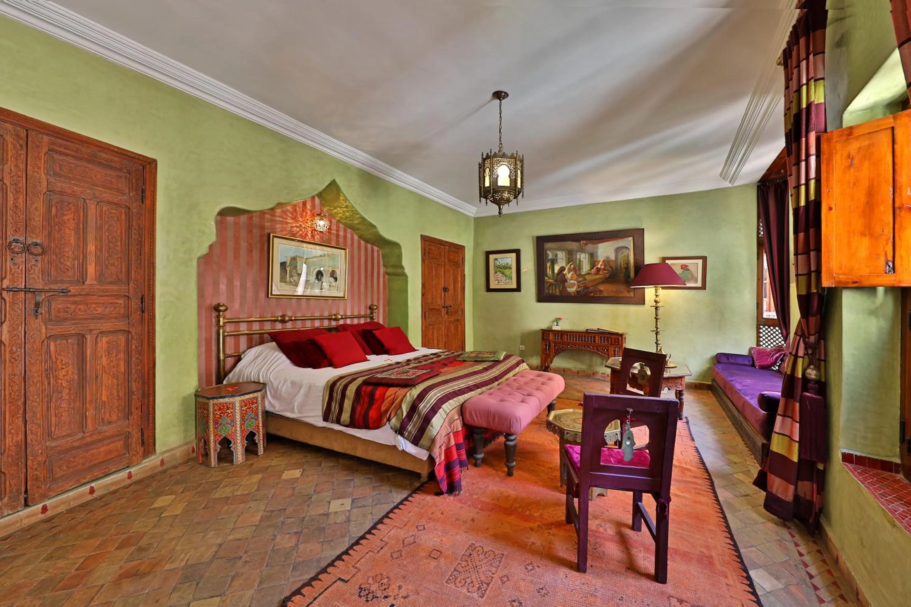 Large Double or Twin Room in Riad Zayane