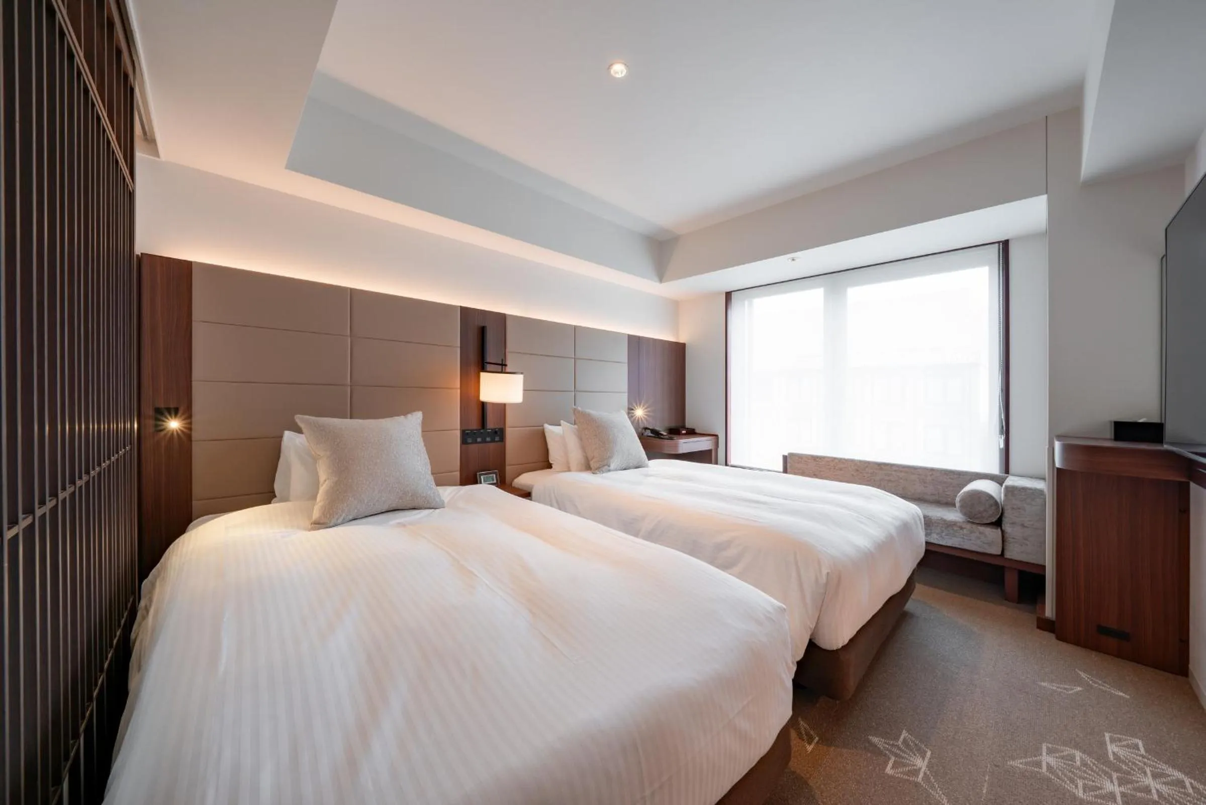 Premium Twin Room in Keio Prelia Hotel Kyoto Karasuma-Gojo