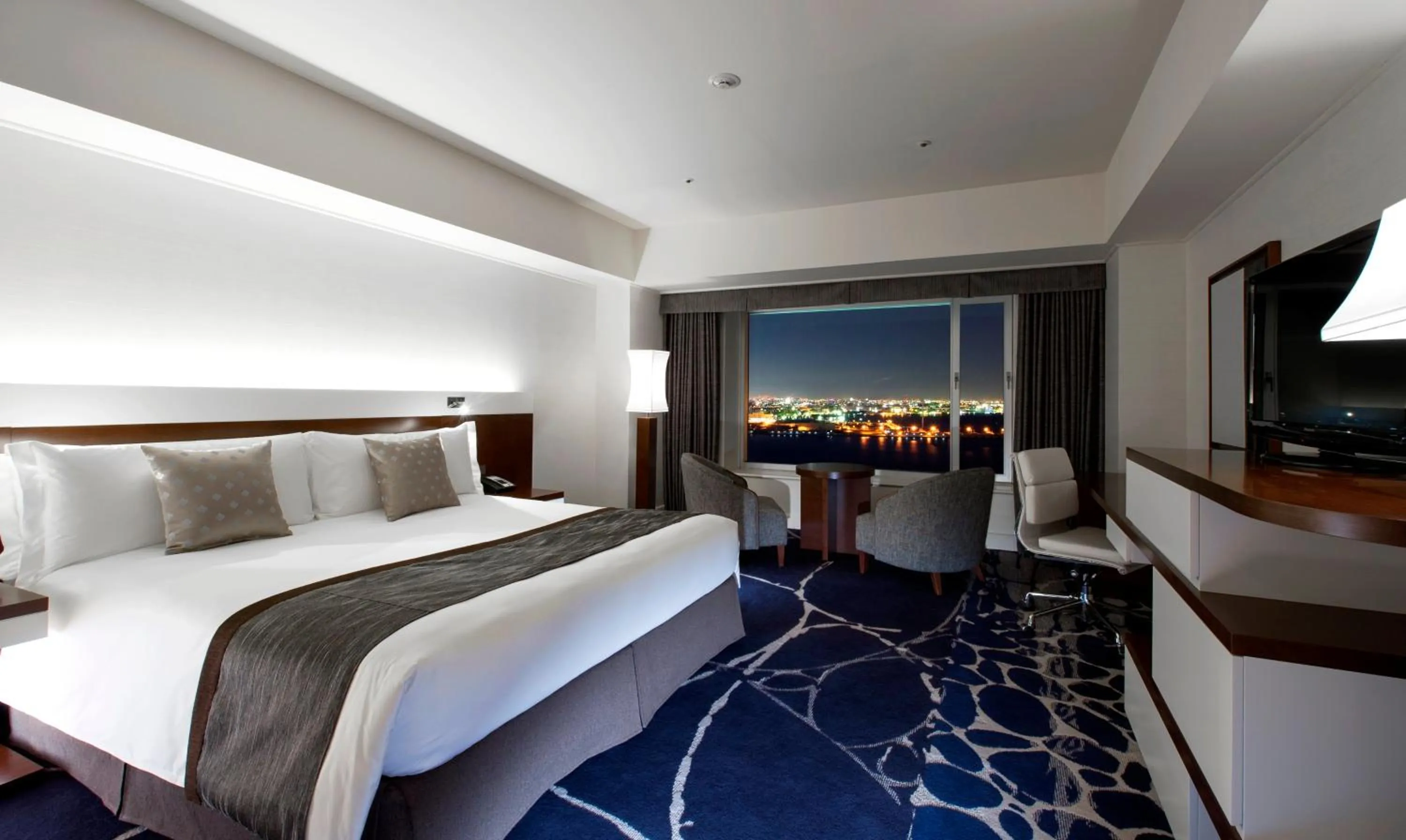 Premium King Room with Harbor View - High Floor in InterContinental Yokohama Grand by IHG