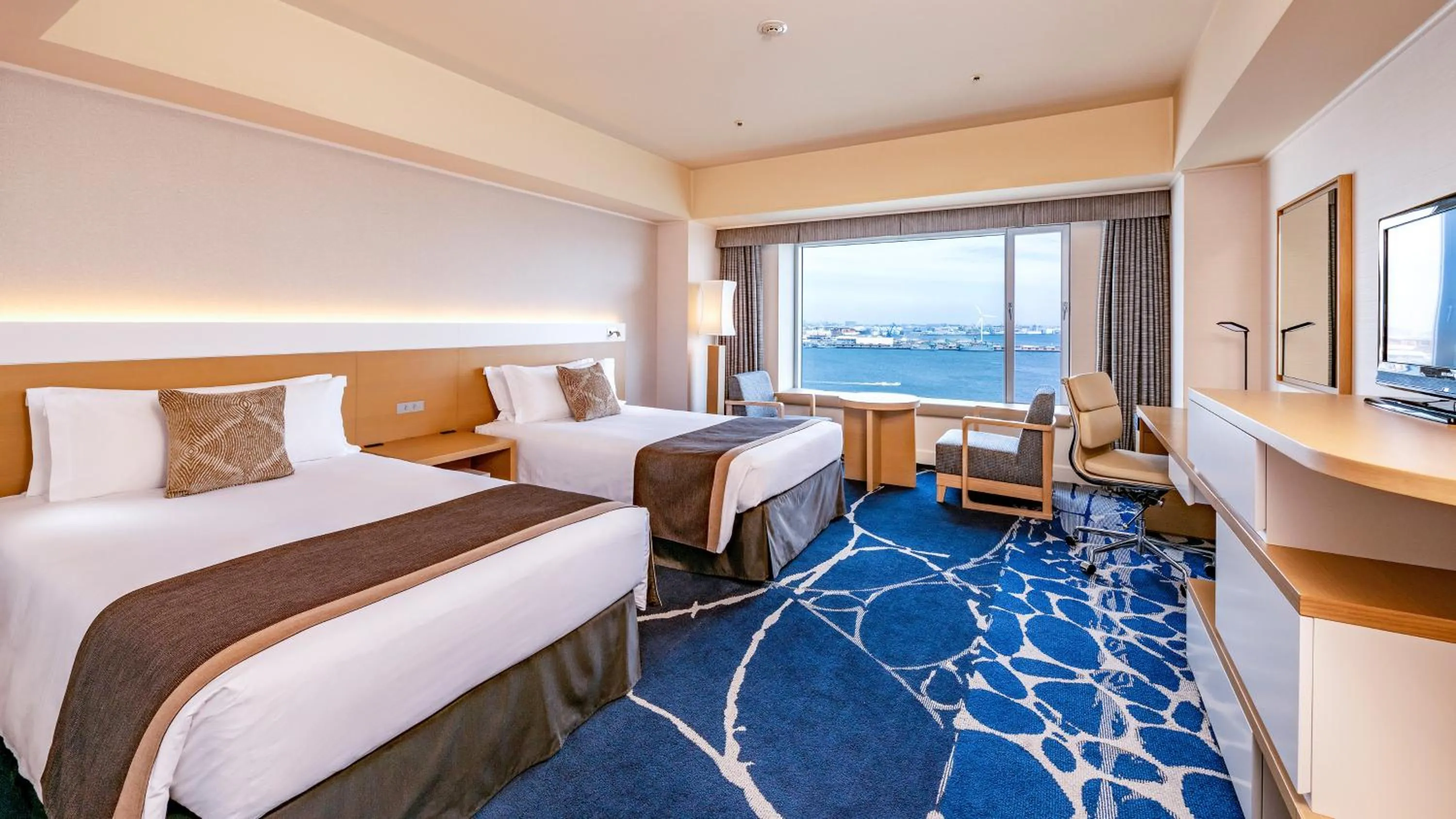 Premium Twin Room with Harbor View in InterContinental Yokohama Grand by IHG
