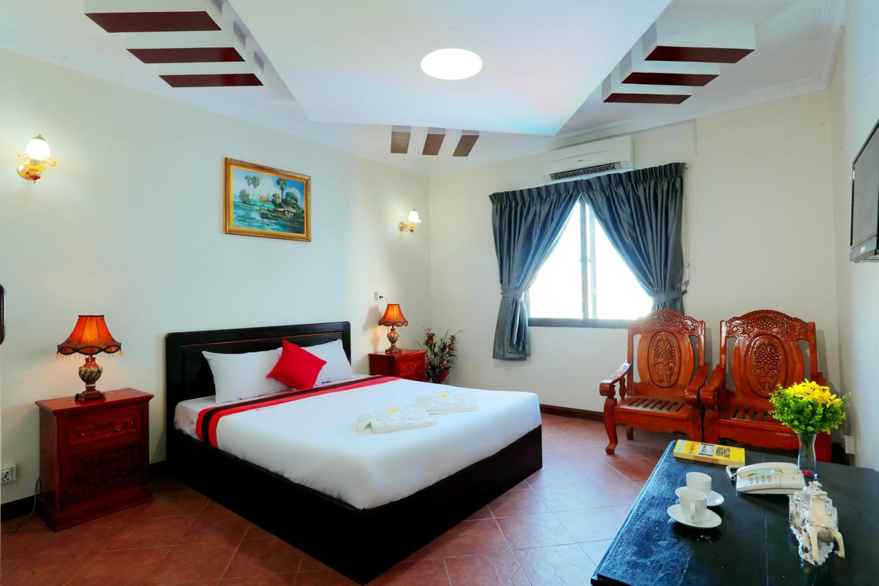 Deluxe Double Room in Angkor Mithona Guesthouse