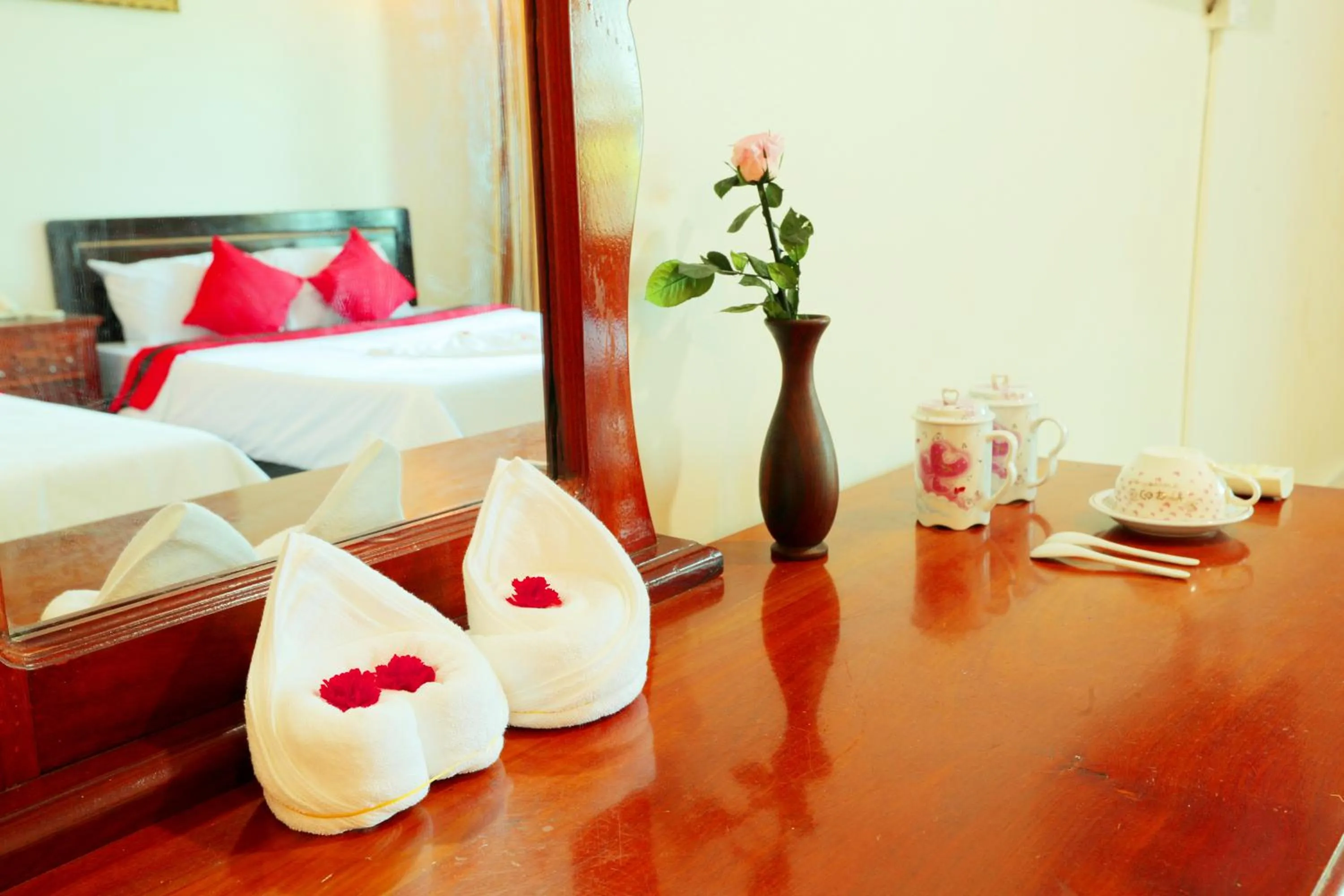 Deluxe Twin Room in Angkor Mithona Guesthouse