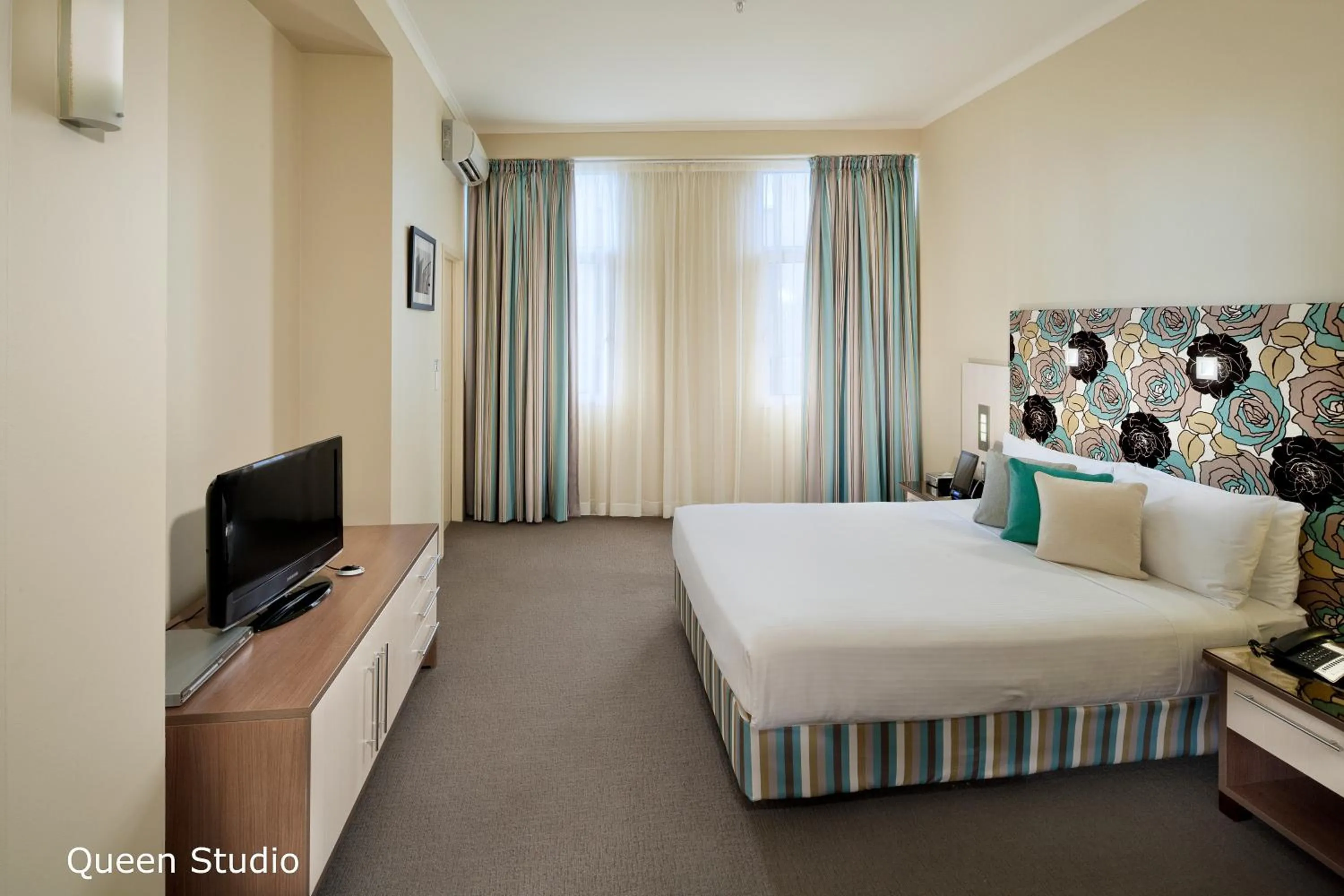 Studio, 1 Queen Bed in Best Western Plus Hotel Stellar