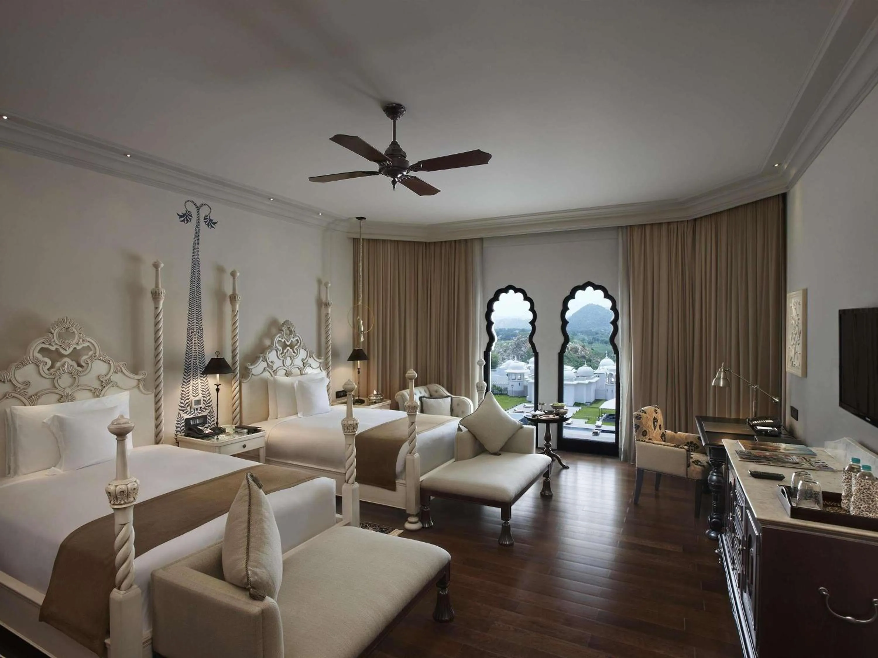 Deluxe Room Twin (Non Smoking): 2 complimentarycraft beers or signature cocktail at Anjum per room per stay, Happy Hours (Buy 1 Get 1) at Anjum Bar on Select beverages, 20% off on F&B and Laundry // Set dinner for couple at Zarin @ INR 5000 ++  in Fairmont Jaipur