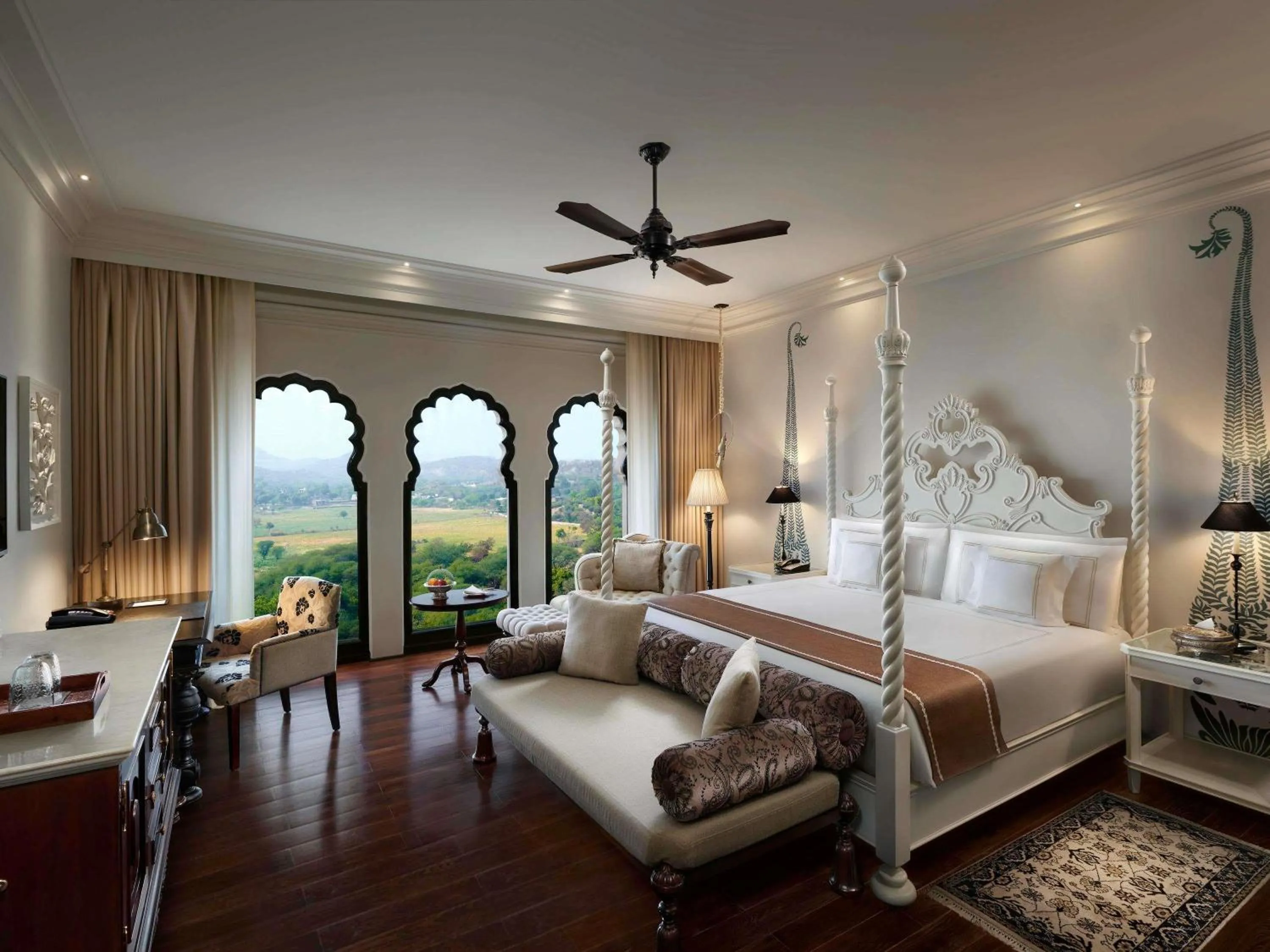 Fairmont King Room  (Non Smoking): : 2 complimentarycraft beers or signature cocktail at Anjum per room per stay, Happy Hours (Buy 1 Get 1) at Anjum Bar on Select beverages, 20% off on F&B and Laundry // Set dinner for couple at Zarin @ INR 5000 ++ in Fairmont Jaipur