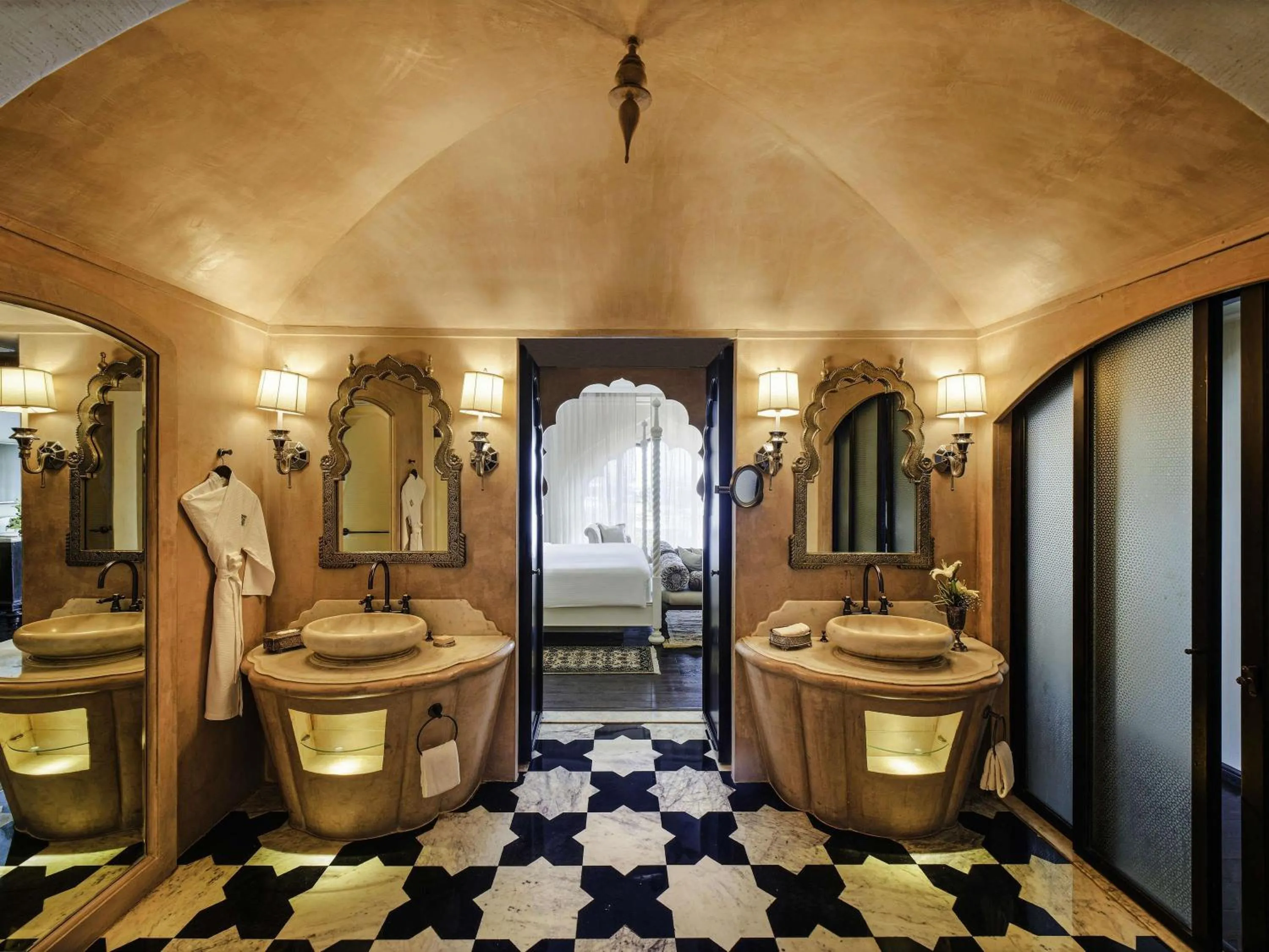 Signature King Room with View: 2 complimentarycraft beers or signature cocktail at Anjum per room per stay, Happy Hours (Buy 1 Get 1) at Anjum Bar on Select beverages, 20% off on F&B and Laundry // Set dinner for couple at Zarin @ INR 5000 ++  in Fairmont Jaipur