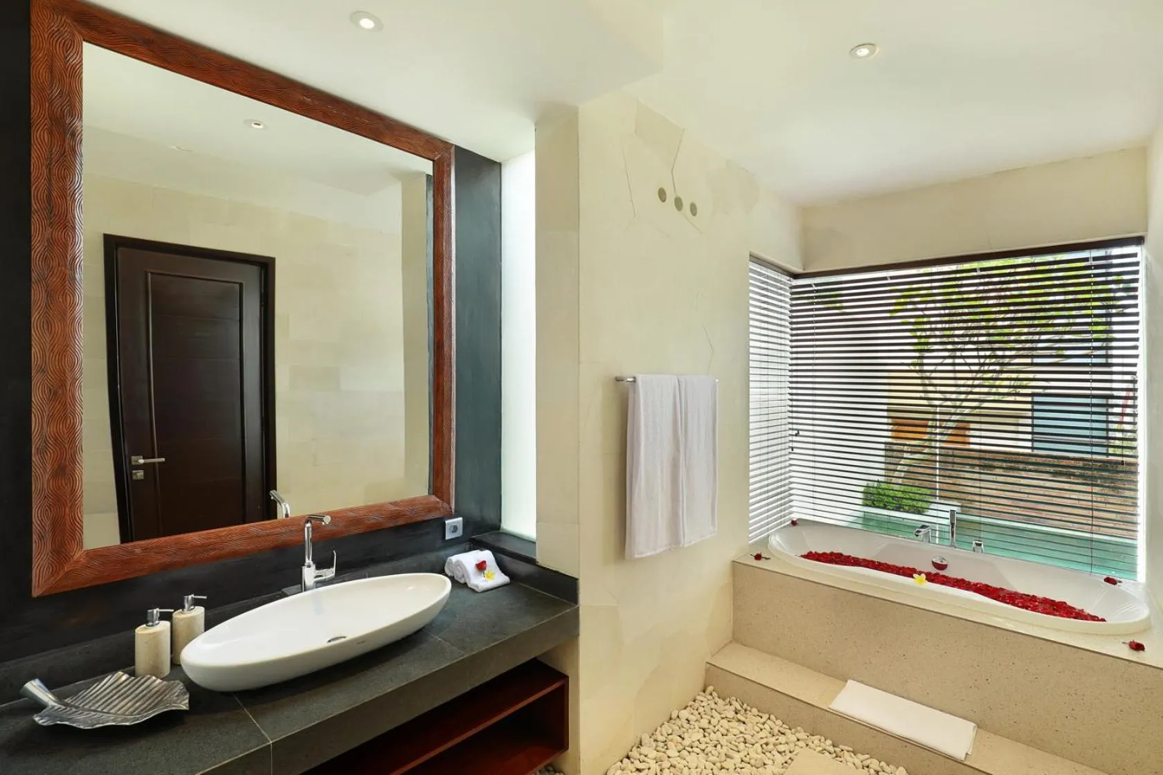 One-Bedroom Villa in The Miracle Villa Nusa Dua