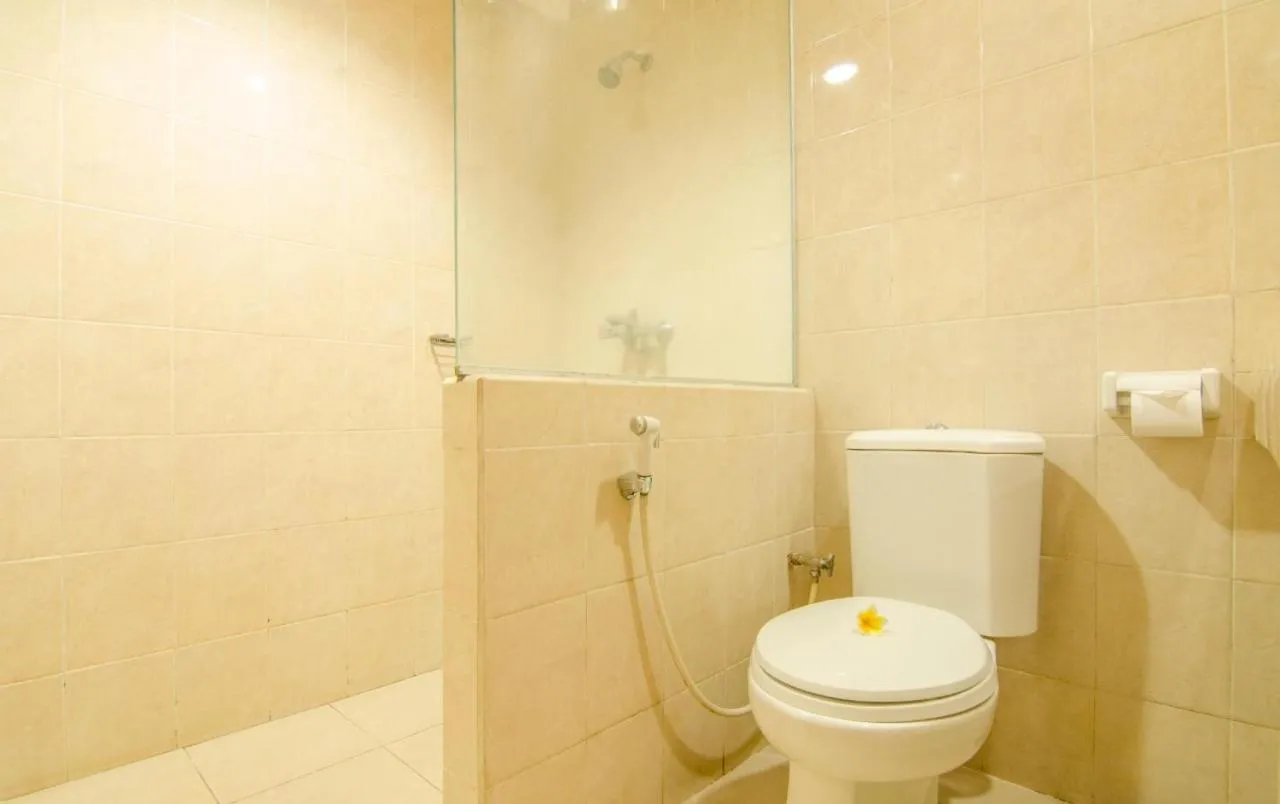 Superior Twin Room in Hotel Montana Dua Malang