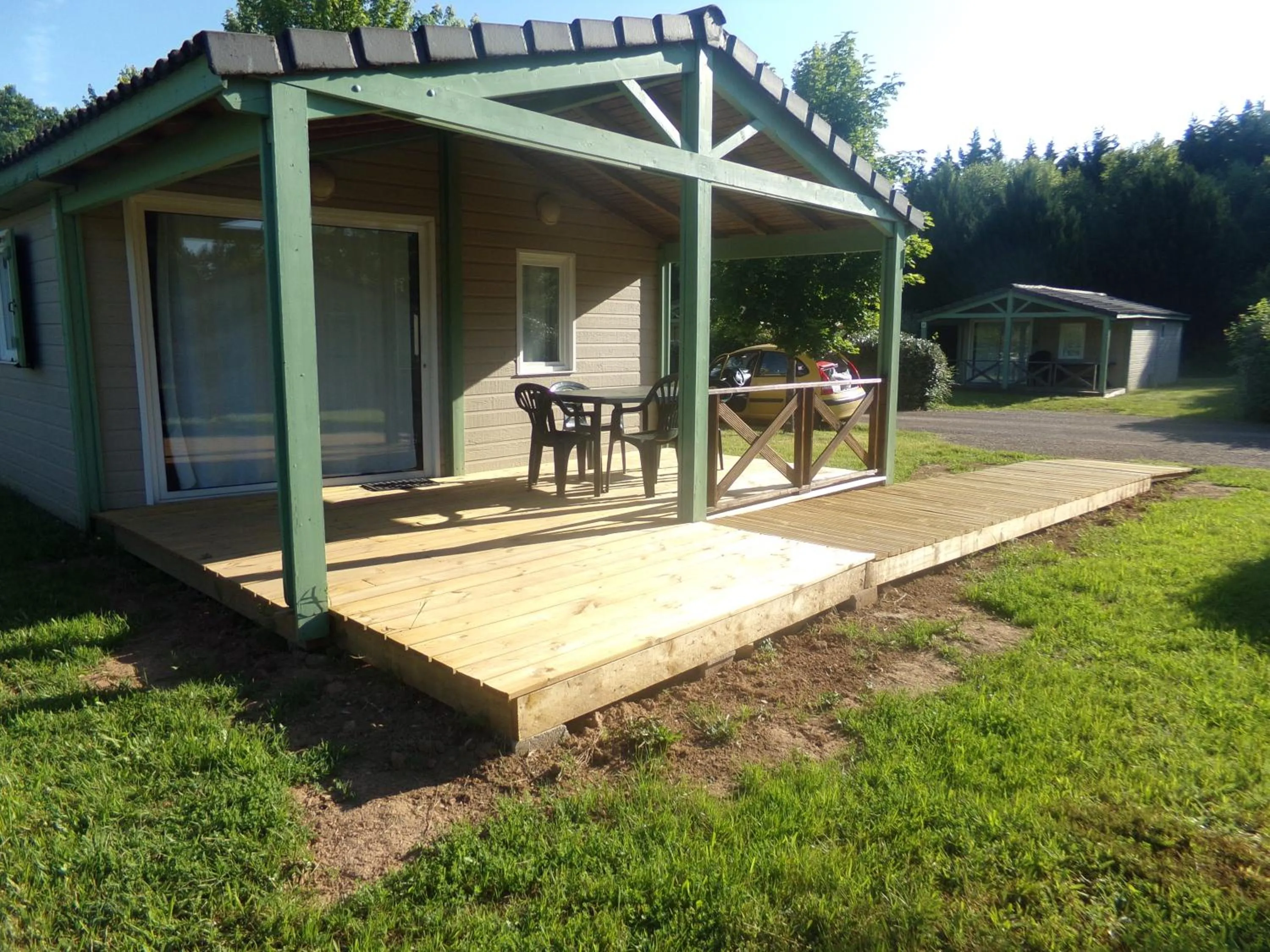 Chalet 2 chambres - Accessible aux Personnes à Mobilité Réduite in Terres de France - Les Hameaux de Miel