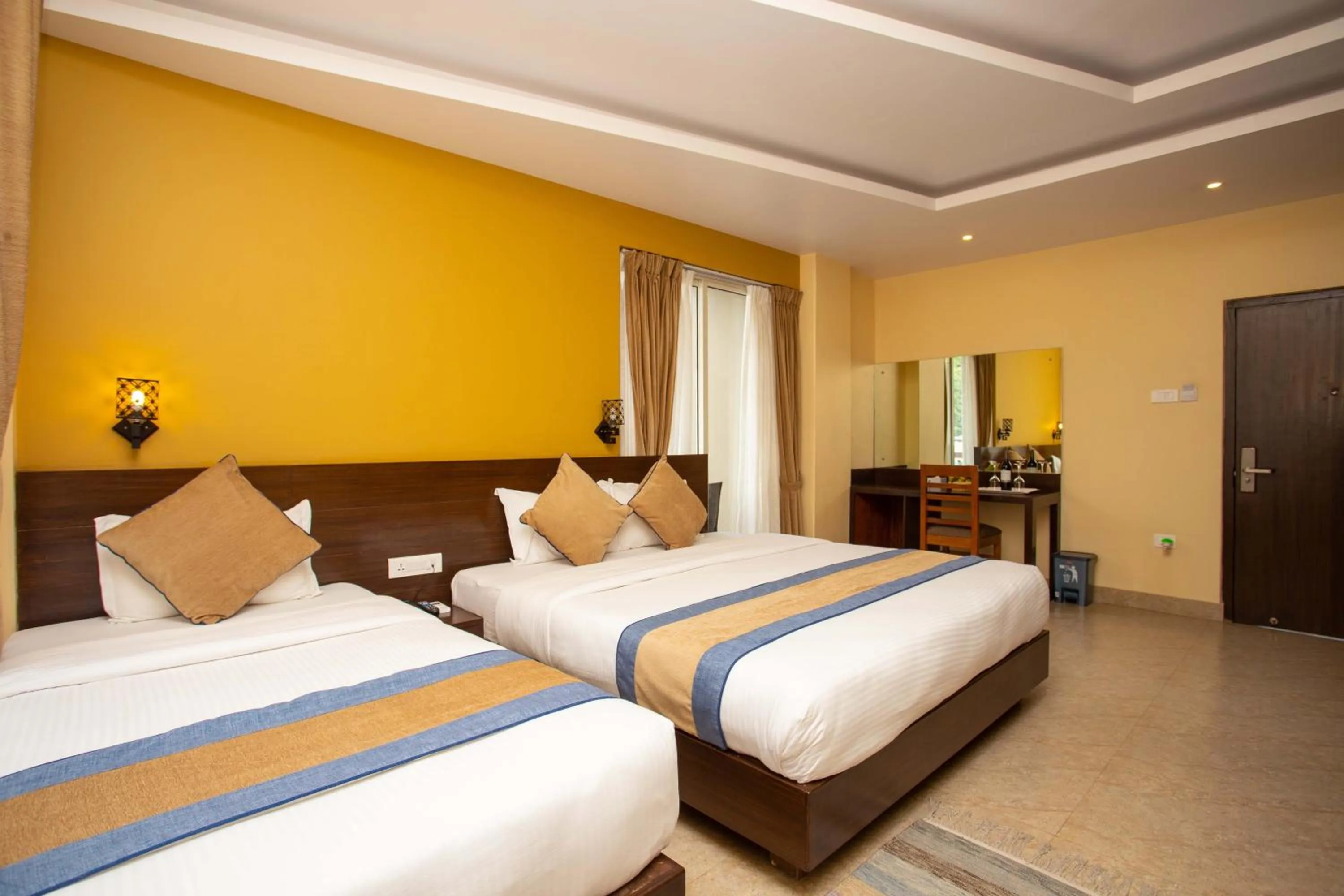 Deluxe Family Room - single occupancy in Hotel Lake Paradise