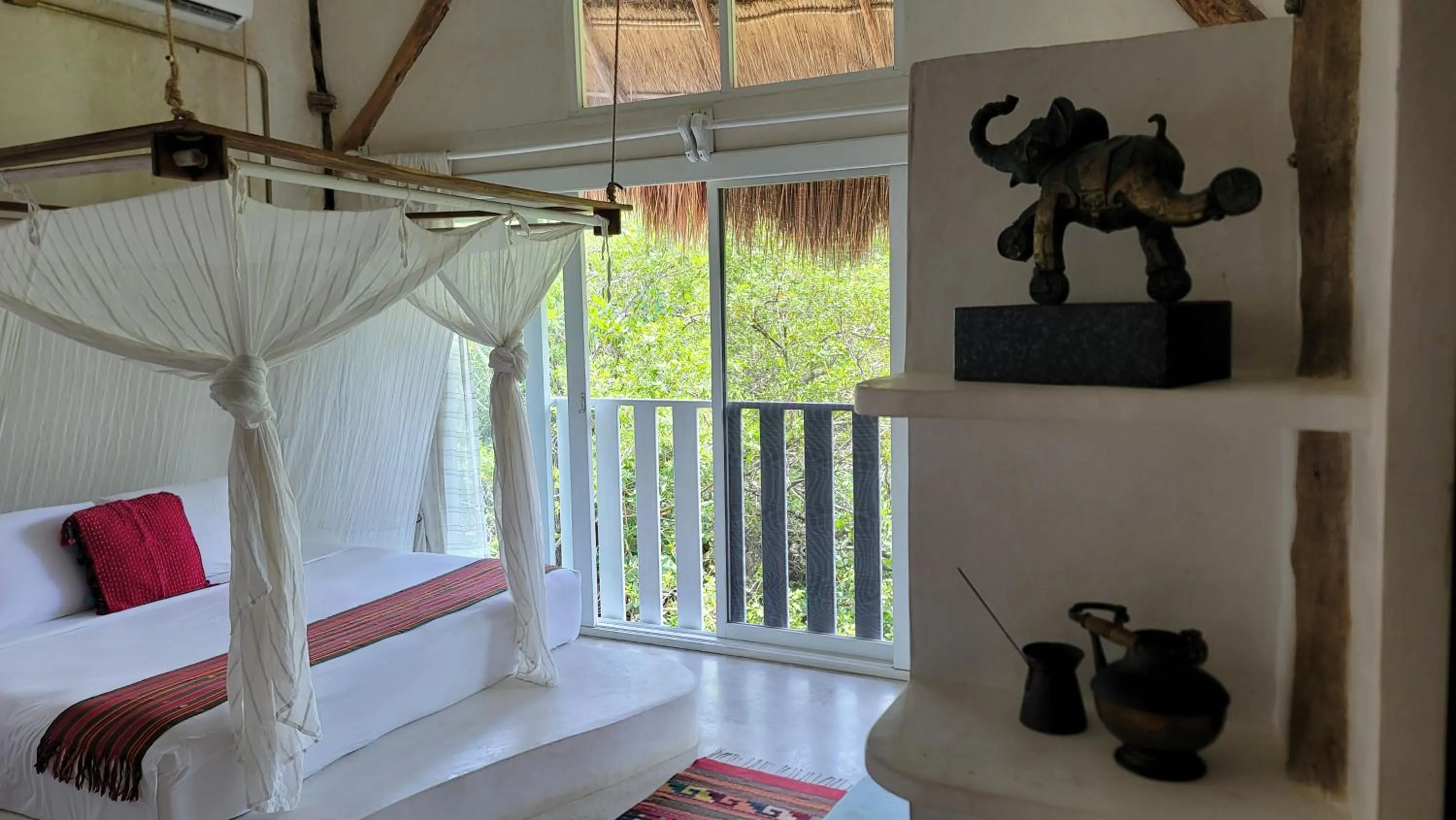  Superior Room King Size Bed With Terrace, Jungle View and Rooftop in Hotel Cormoran Tulum & Cenote