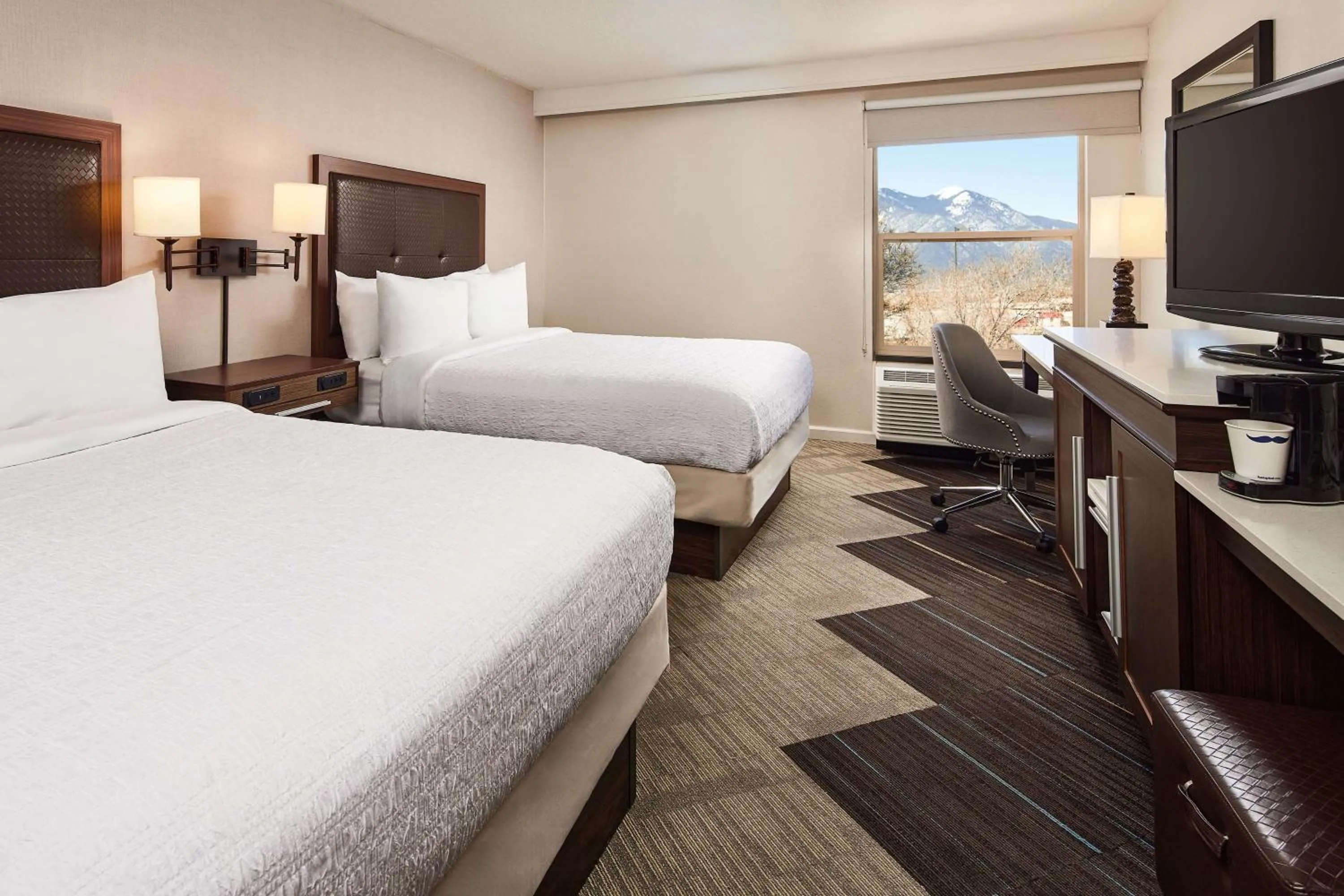 Queen Room with Two Queen Beds - View/Non Smoking in Hampton Inn Taos