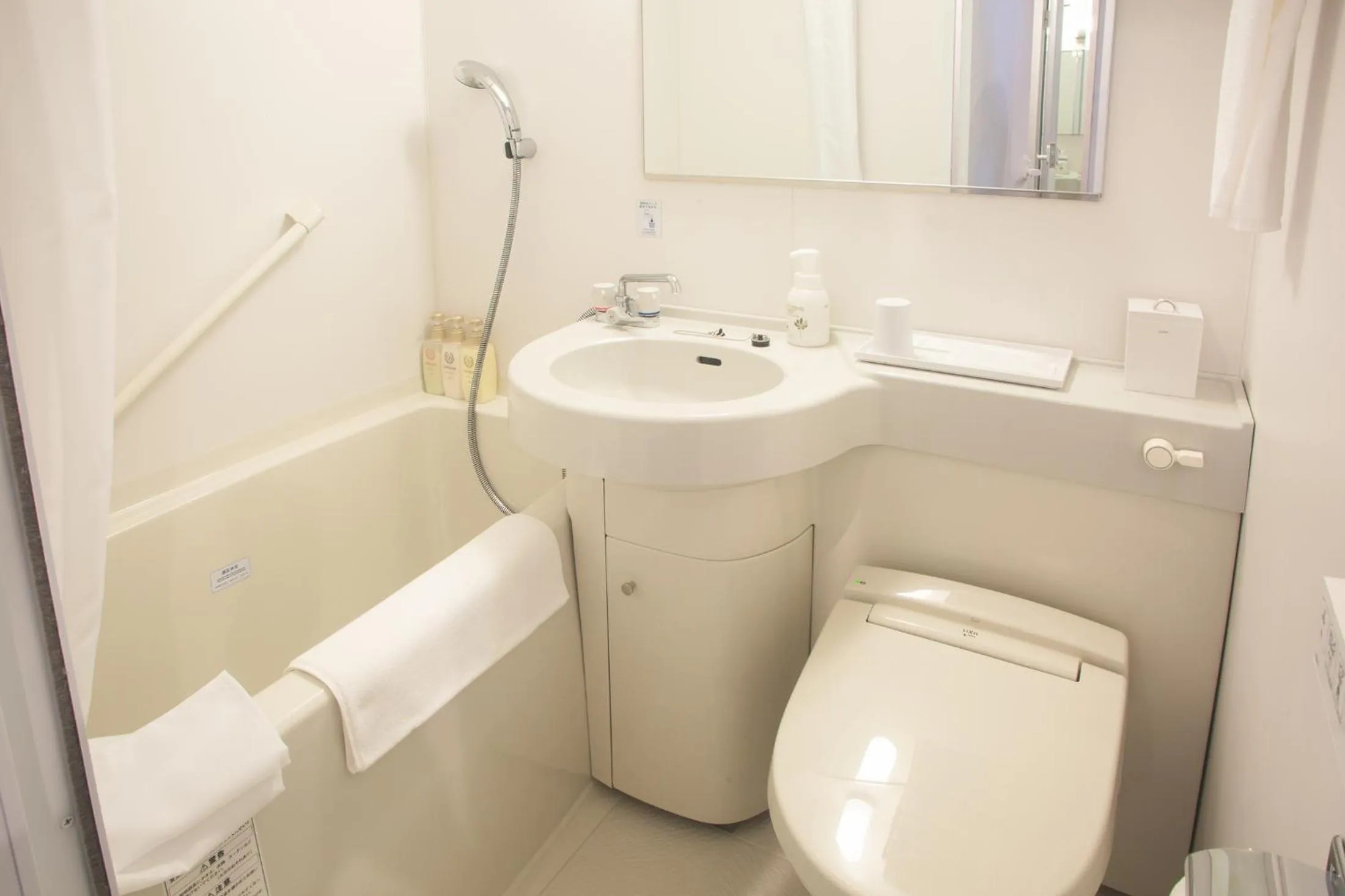 Economy Twin Room - single occupancy - Non-Smoking in Kuretake Inn Nankai Sakai-Ekimae