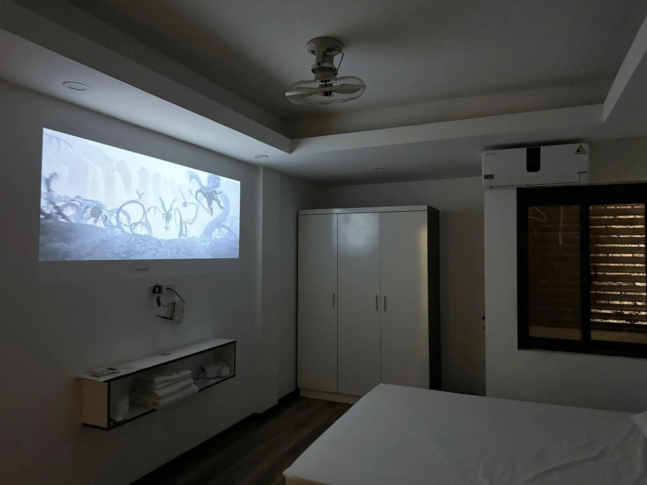 Standard Apartment in Era Ha Yen Apartment