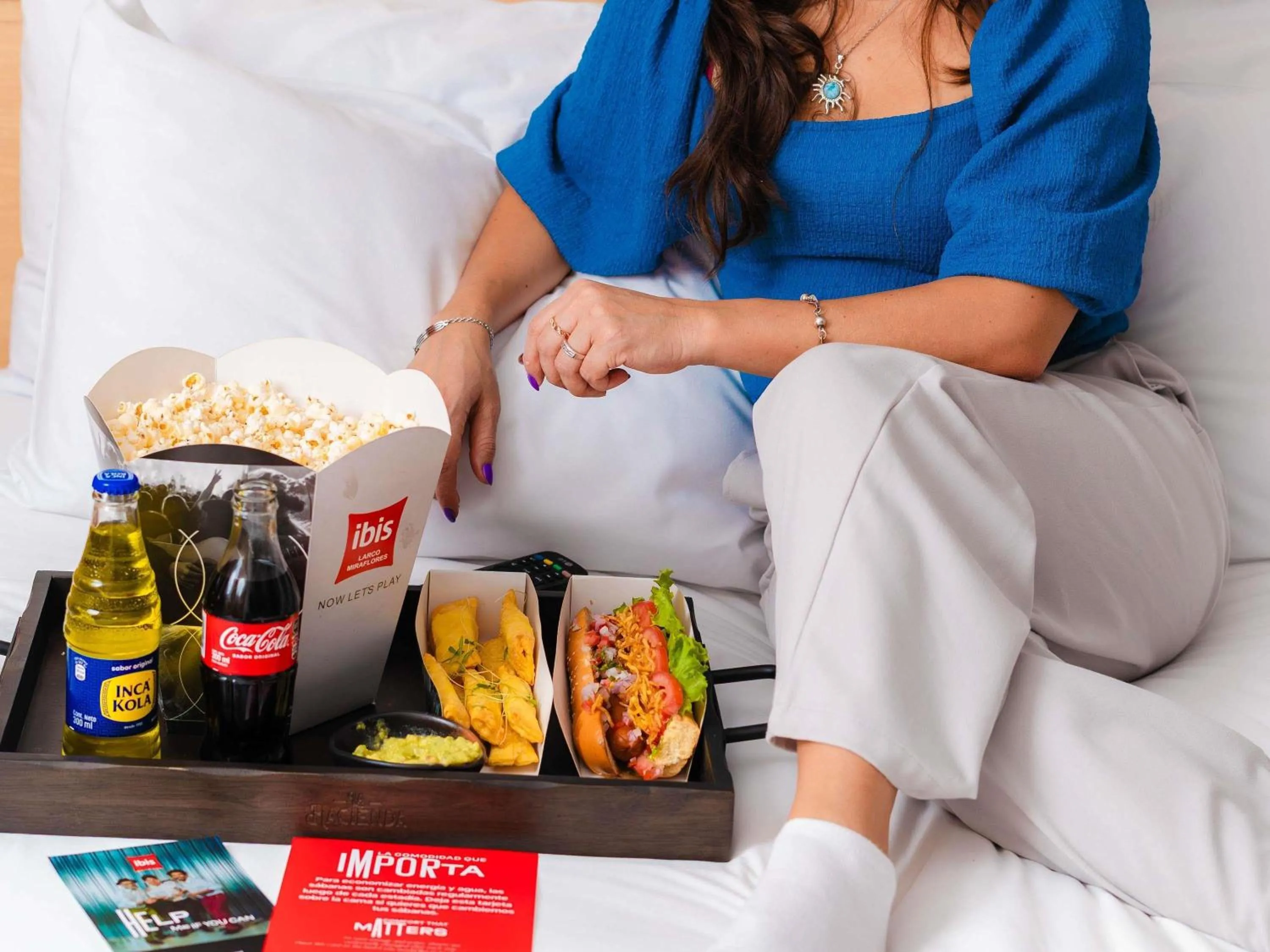 Superior Queen Room Plug and Play in ibis Lima Larco Miraflores