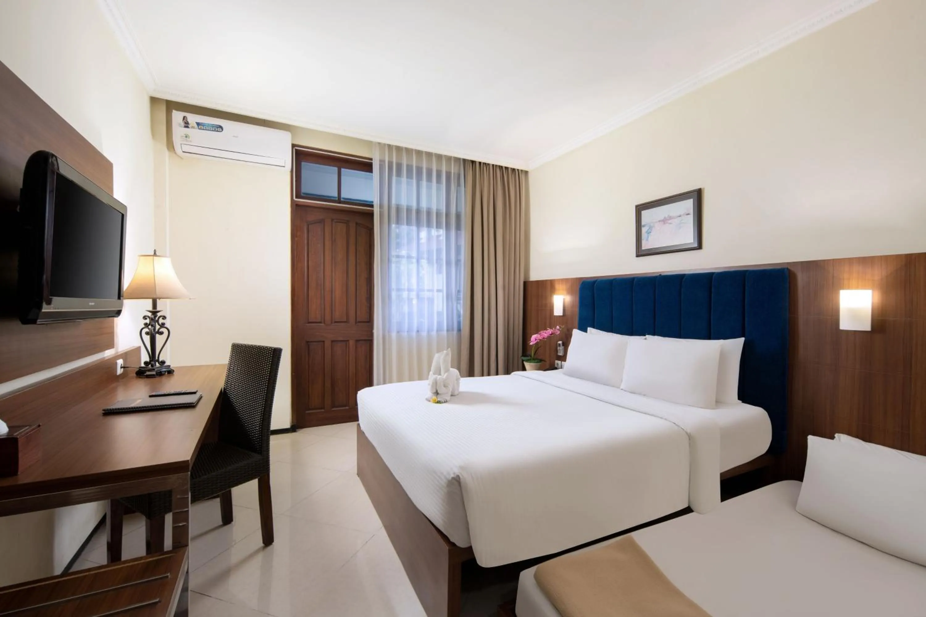 Superior Triple Room in Royal Hotel and Villa Batu