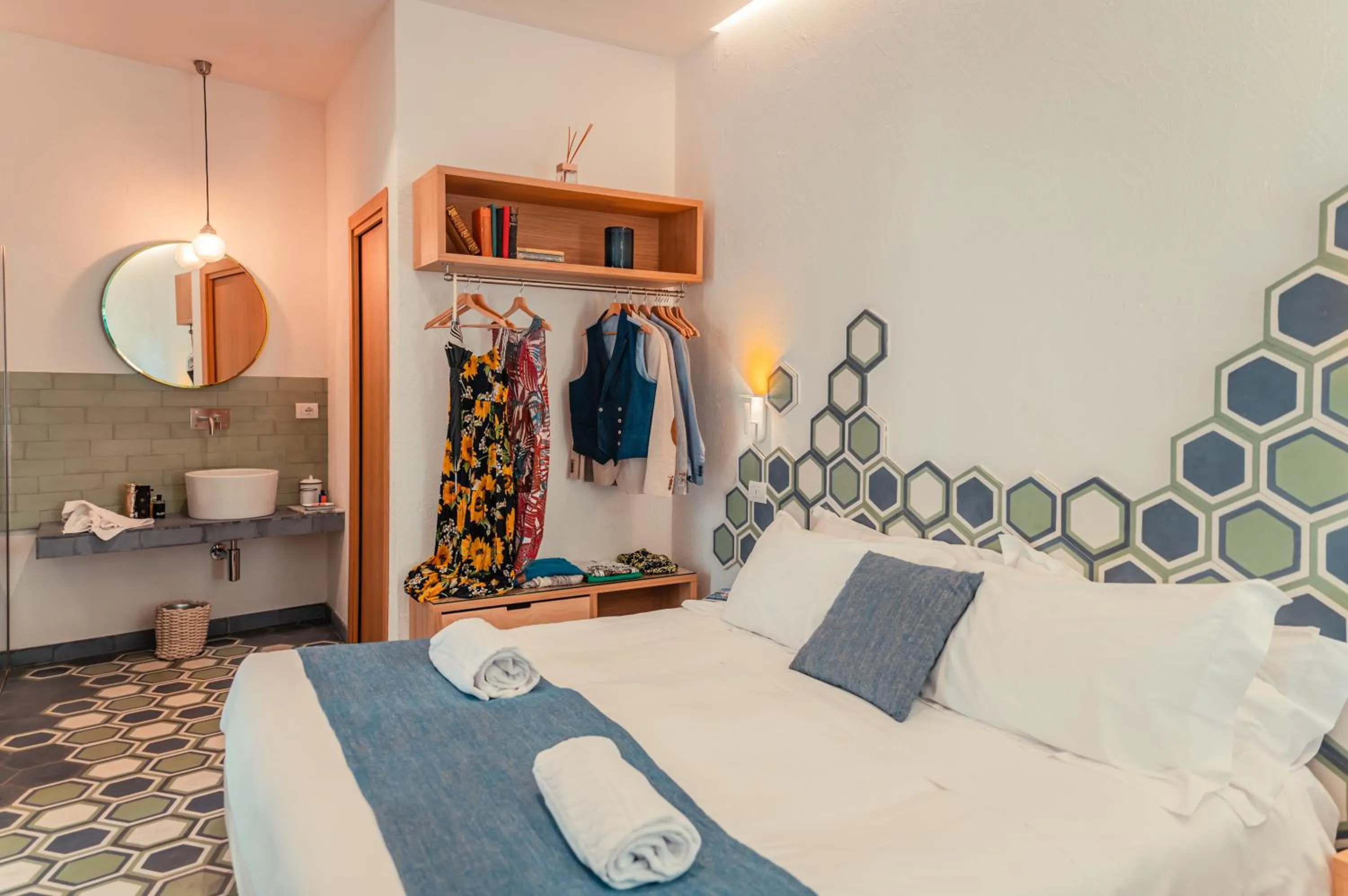 Junior Suite with Terrace in Médousa Bistrot & Suites