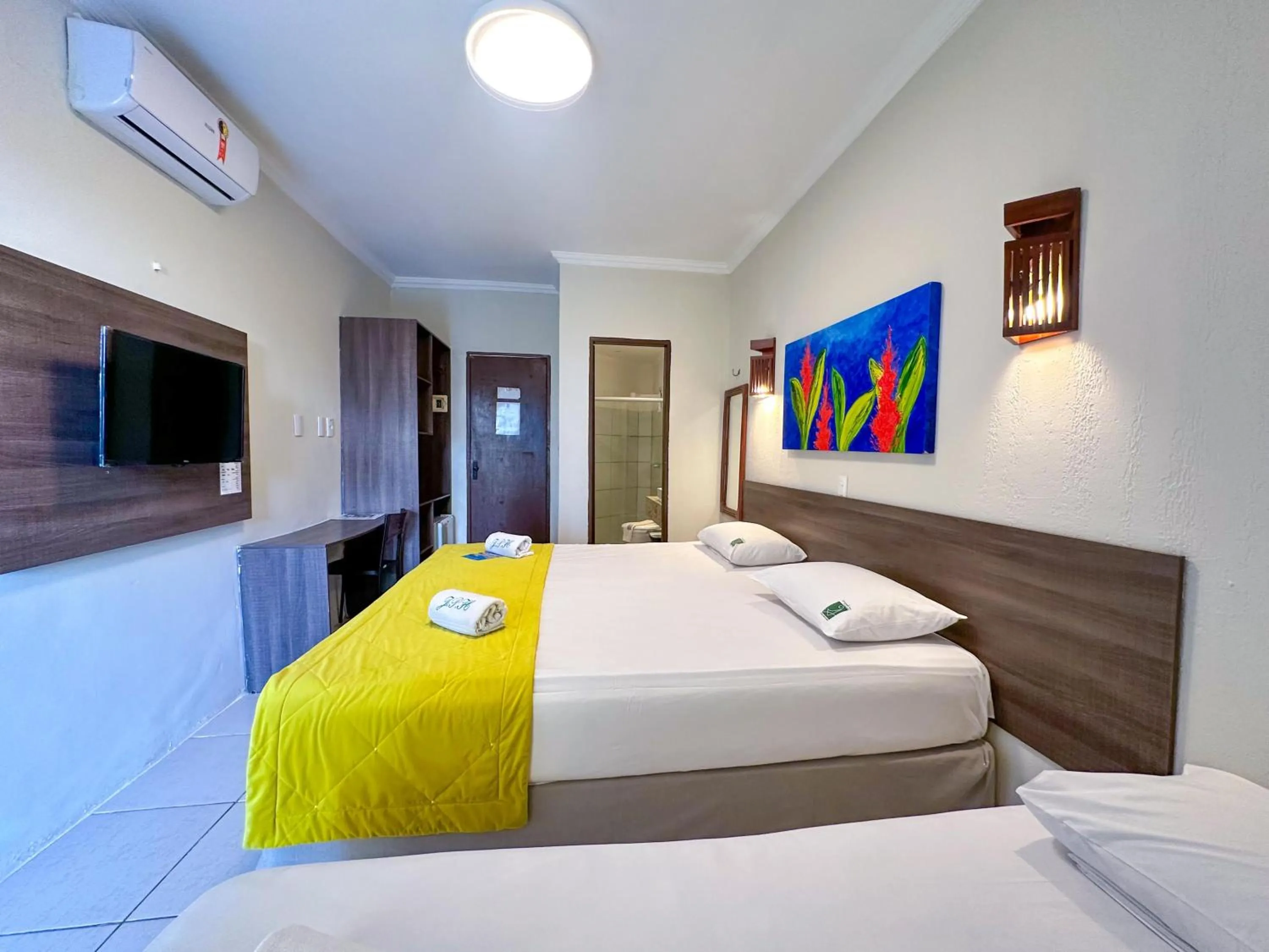 Luxury Suite - Ground Floor in Jangadeiro Praia Hotel Resort - Parque Aquático e Pé na Areia