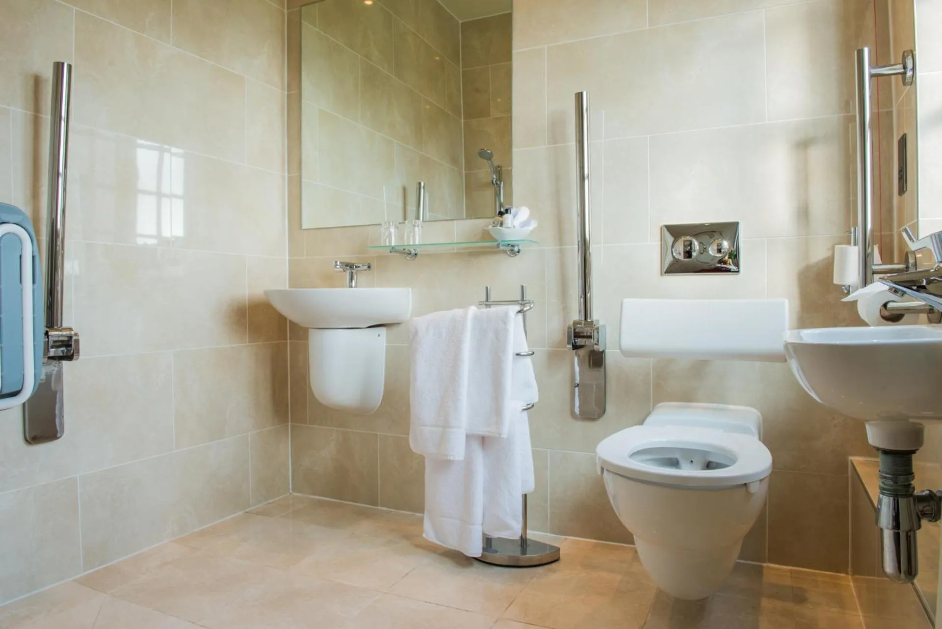 Accessible Double Room in The Coed-Y-Mwstwr Hotel