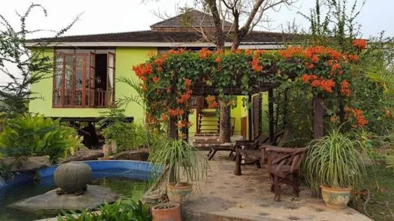 Four-Bedroom House in Chez Piera Resort