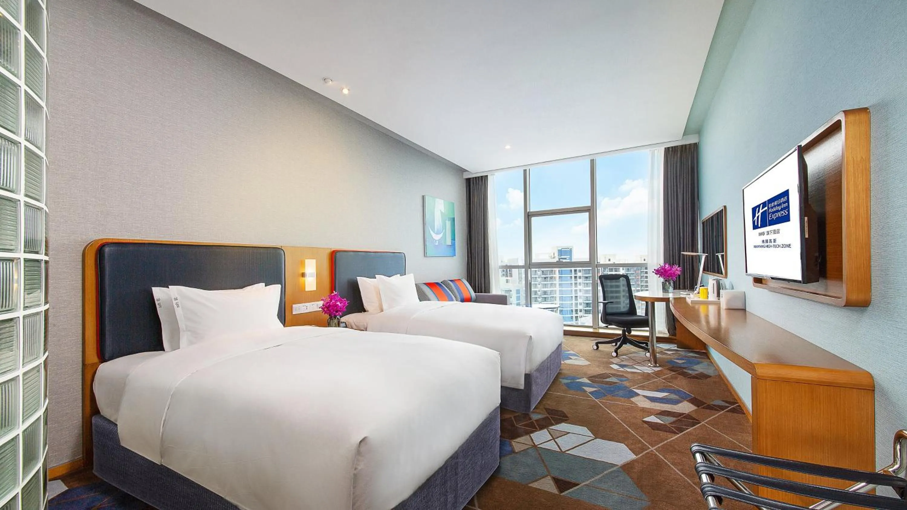 Standard Room with Two Single Beds - Accessible in Holiday Inn Express Mianyang High-Tech Zone by IHG