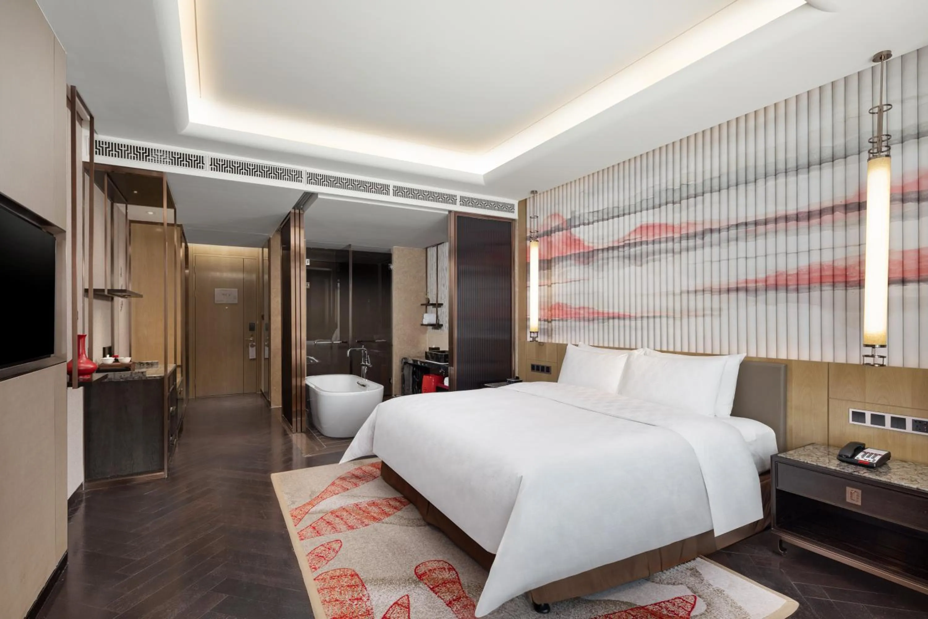 Standard King Room in HUALUXE Wuhu