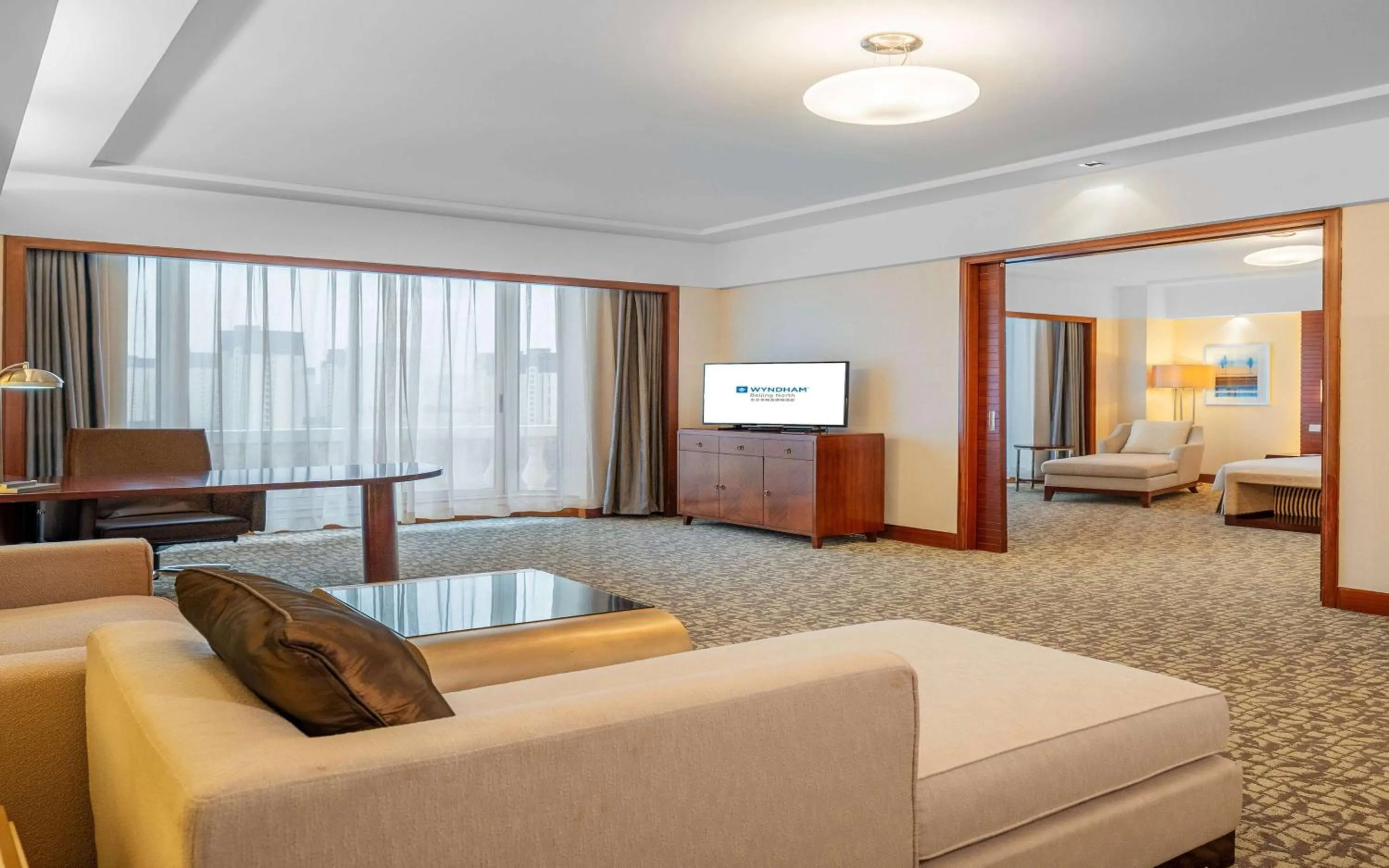 Business King Suite in Ramada Beijing North