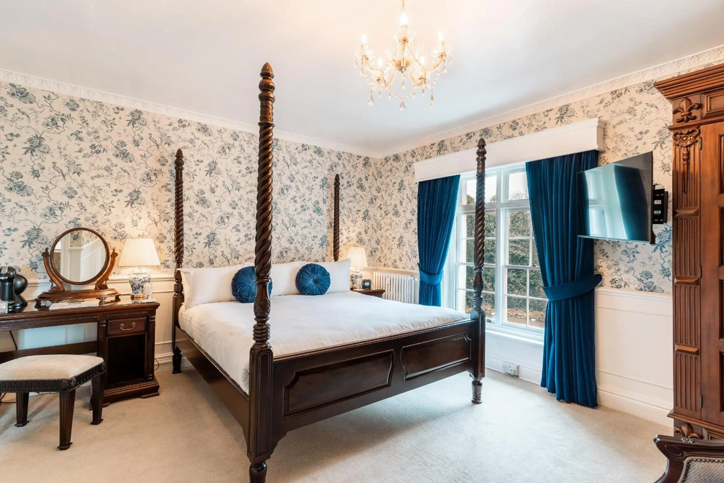 Superior King Room in Plas Dinas Country House